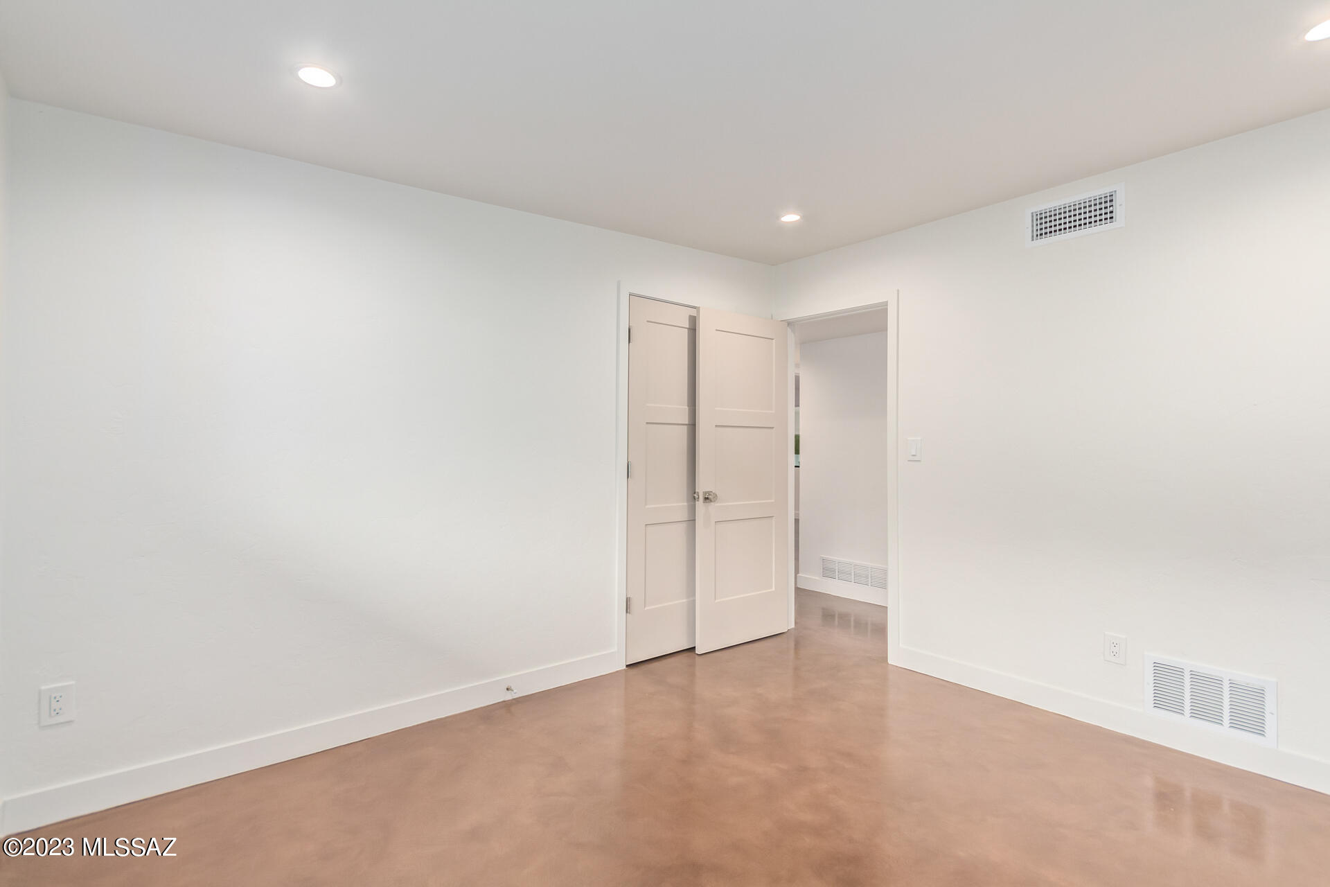 Colonia Solana - Residential