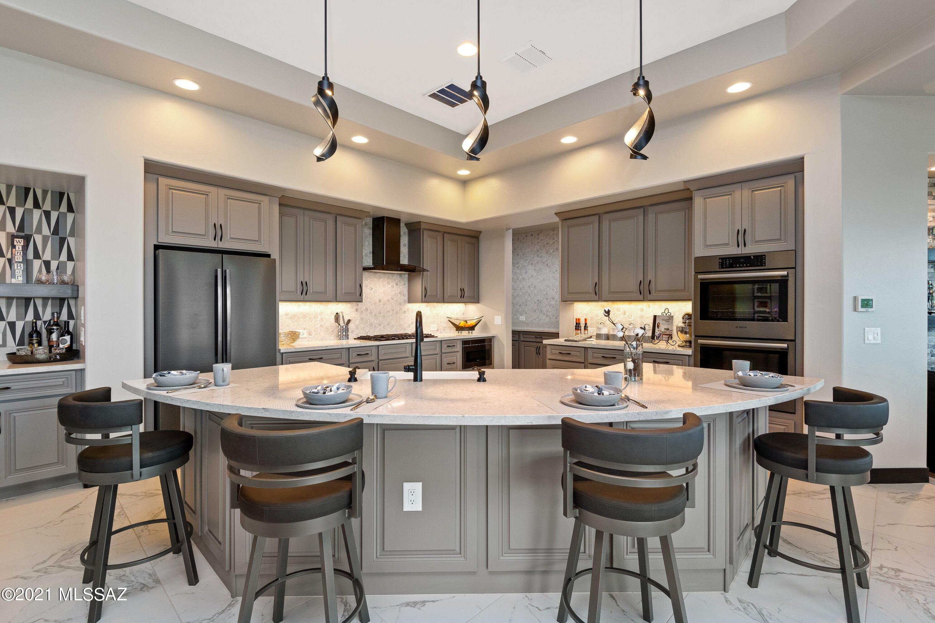 Saddlebrooke Ranch - Residential