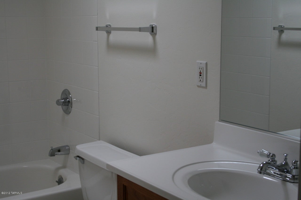 Verde Meadows - Residential Lease
