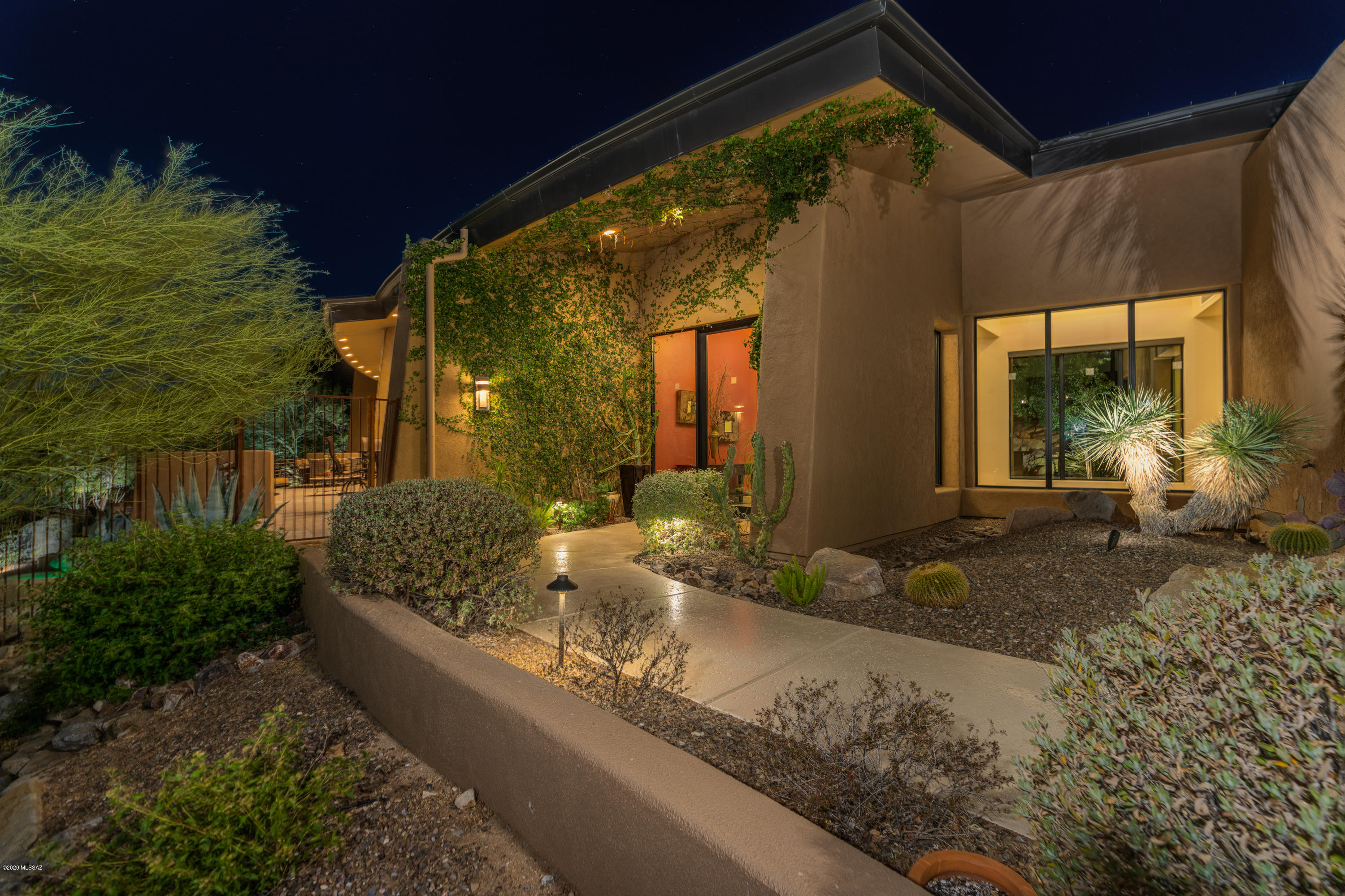 Canyon Pass At Dove Mountain(1-48) - Residential
