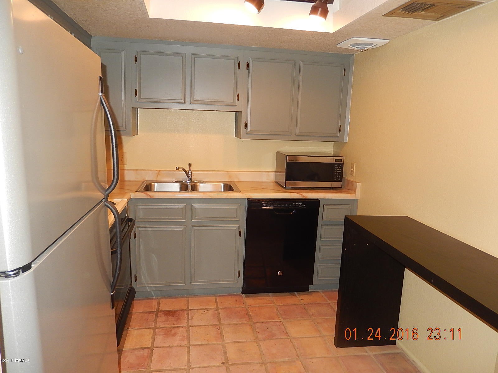 N/A - Residential Lease