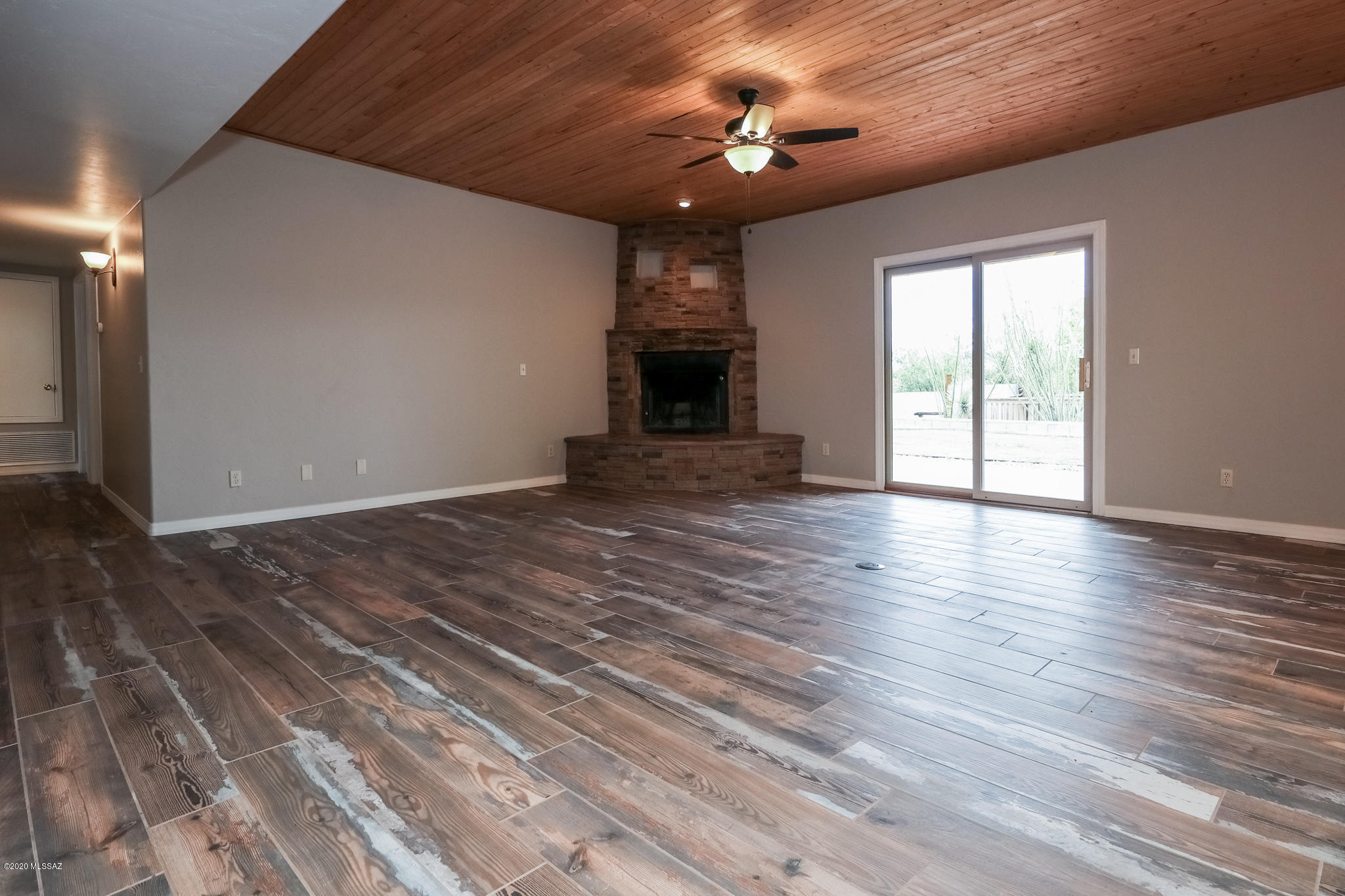 New Tucson Unit NO. 30 - Residential