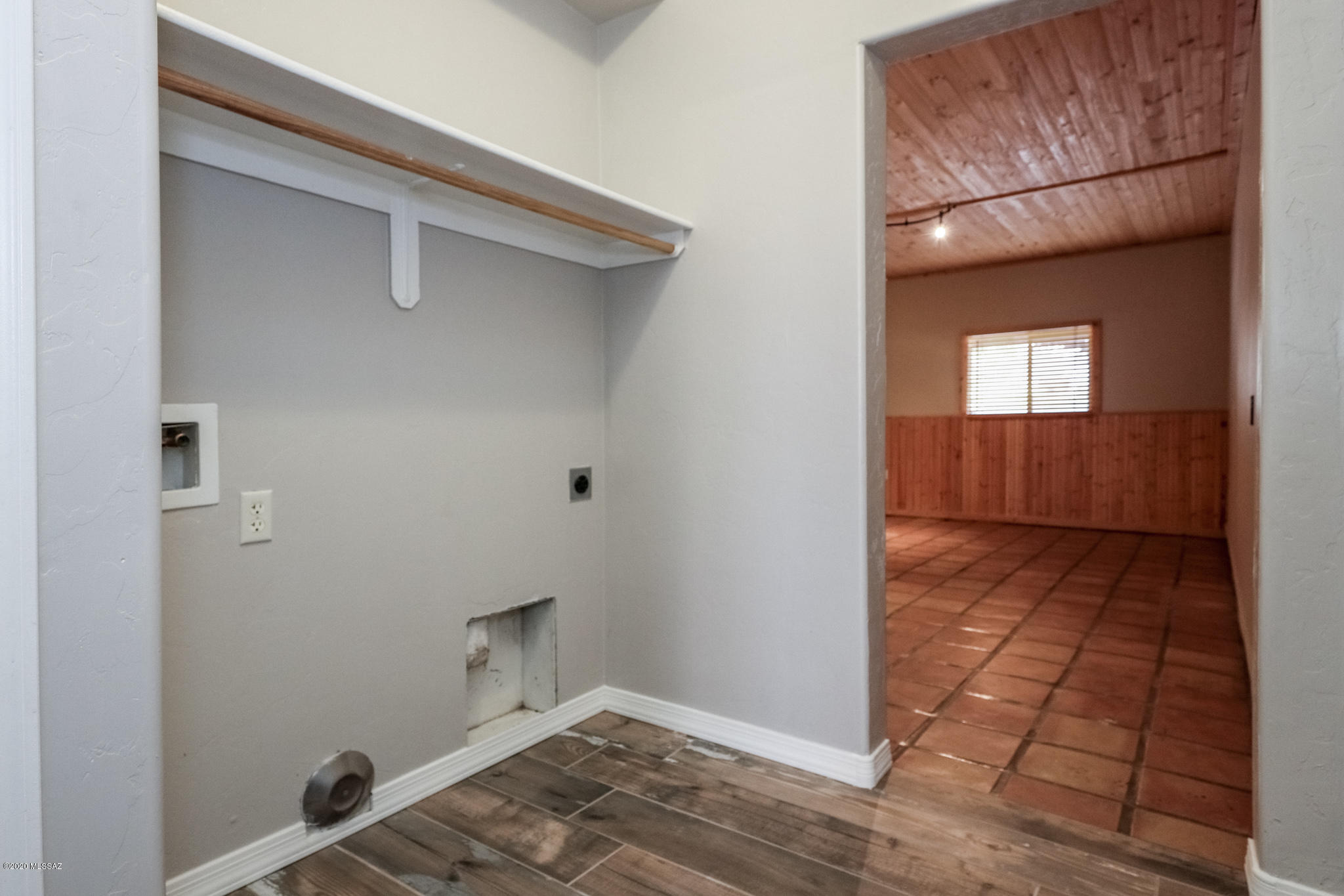 New Tucson Unit NO. 30 - Residential
