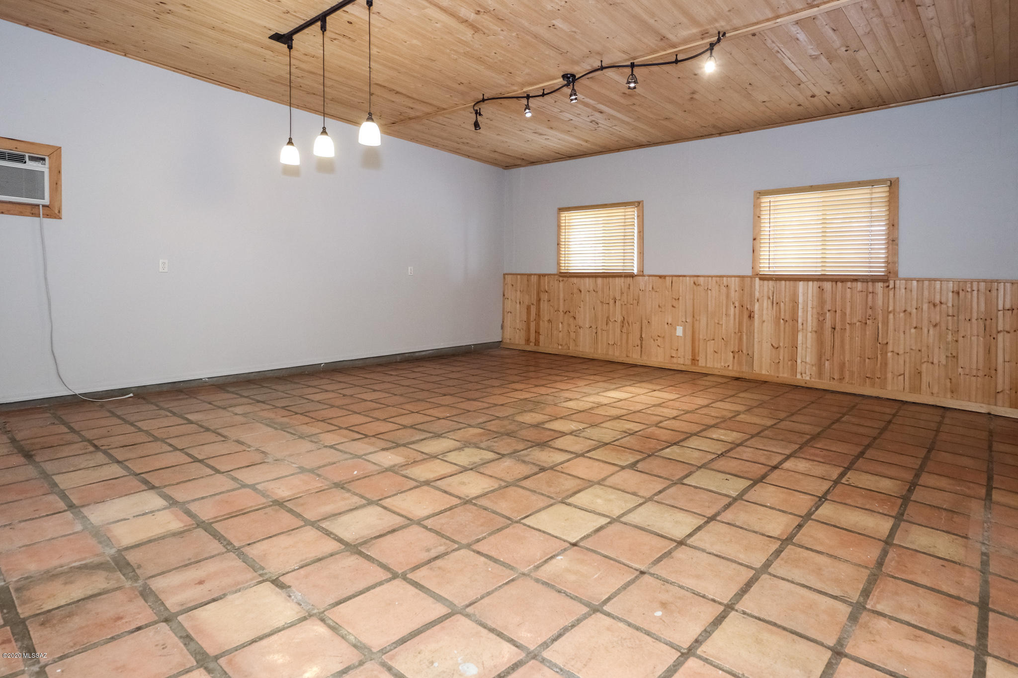 New Tucson Unit NO. 30 - Residential
