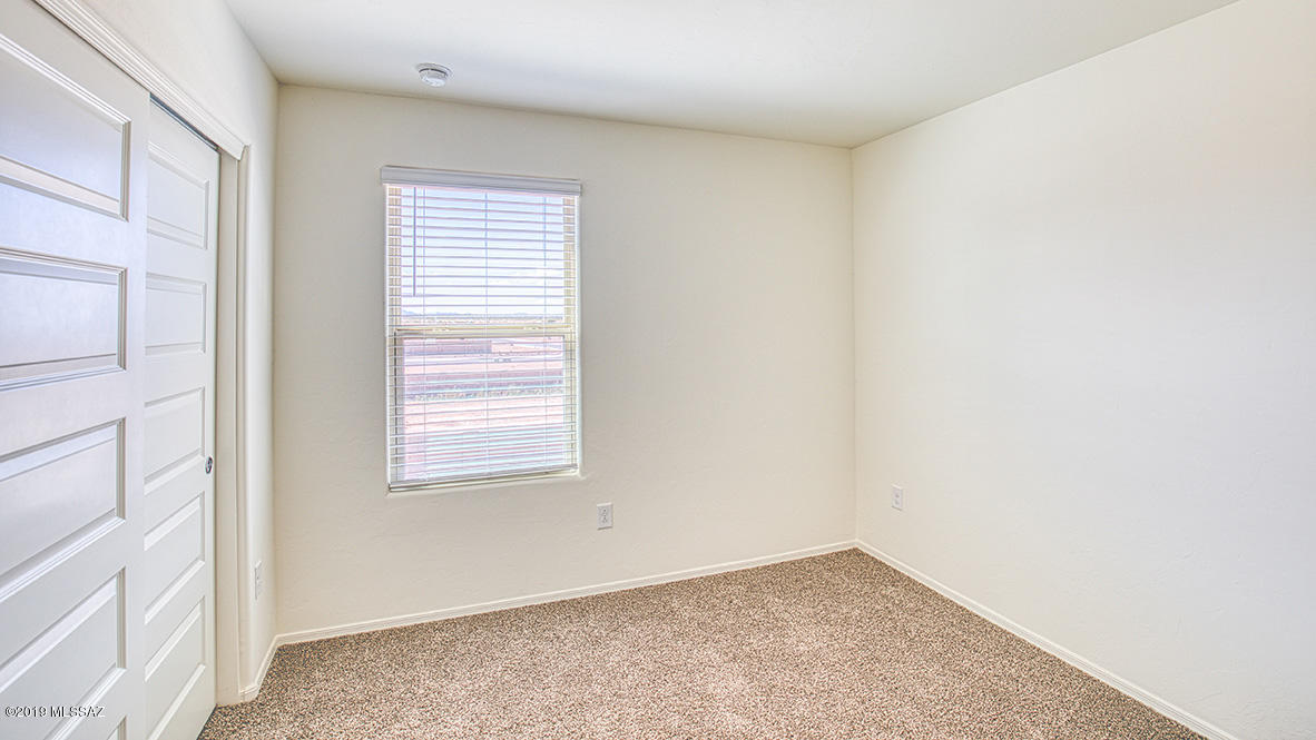 Saguaro Bloom SQ20180540069 - Residential