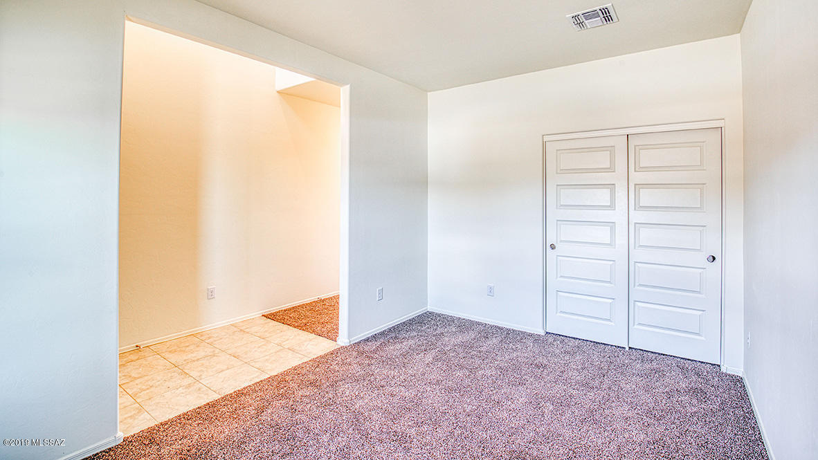 Saguaro Bloom SQ20180540069 - Residential