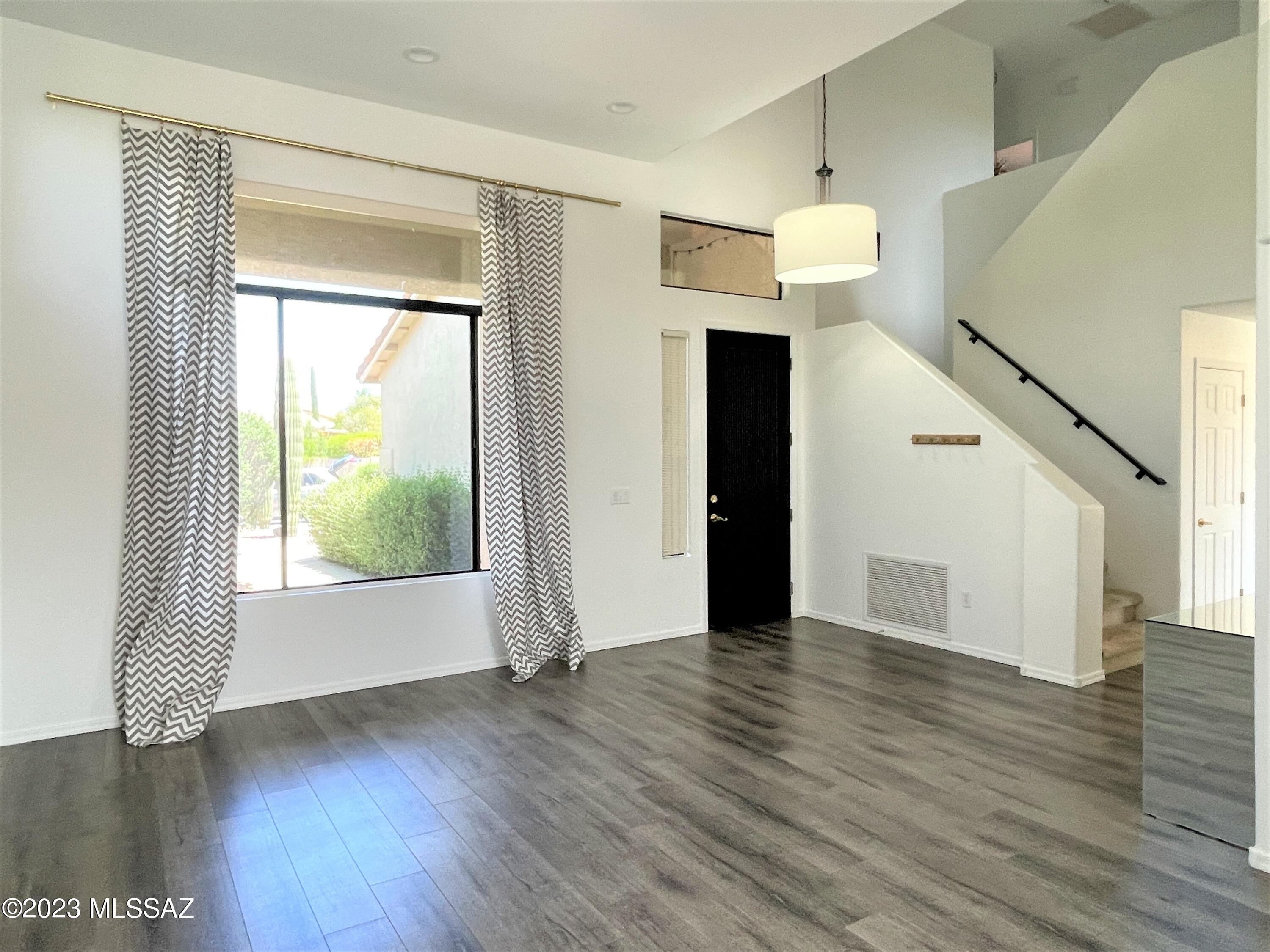 Rancho Vistoso Neighborhood 5 Par. B (1-144) - Residential Lease