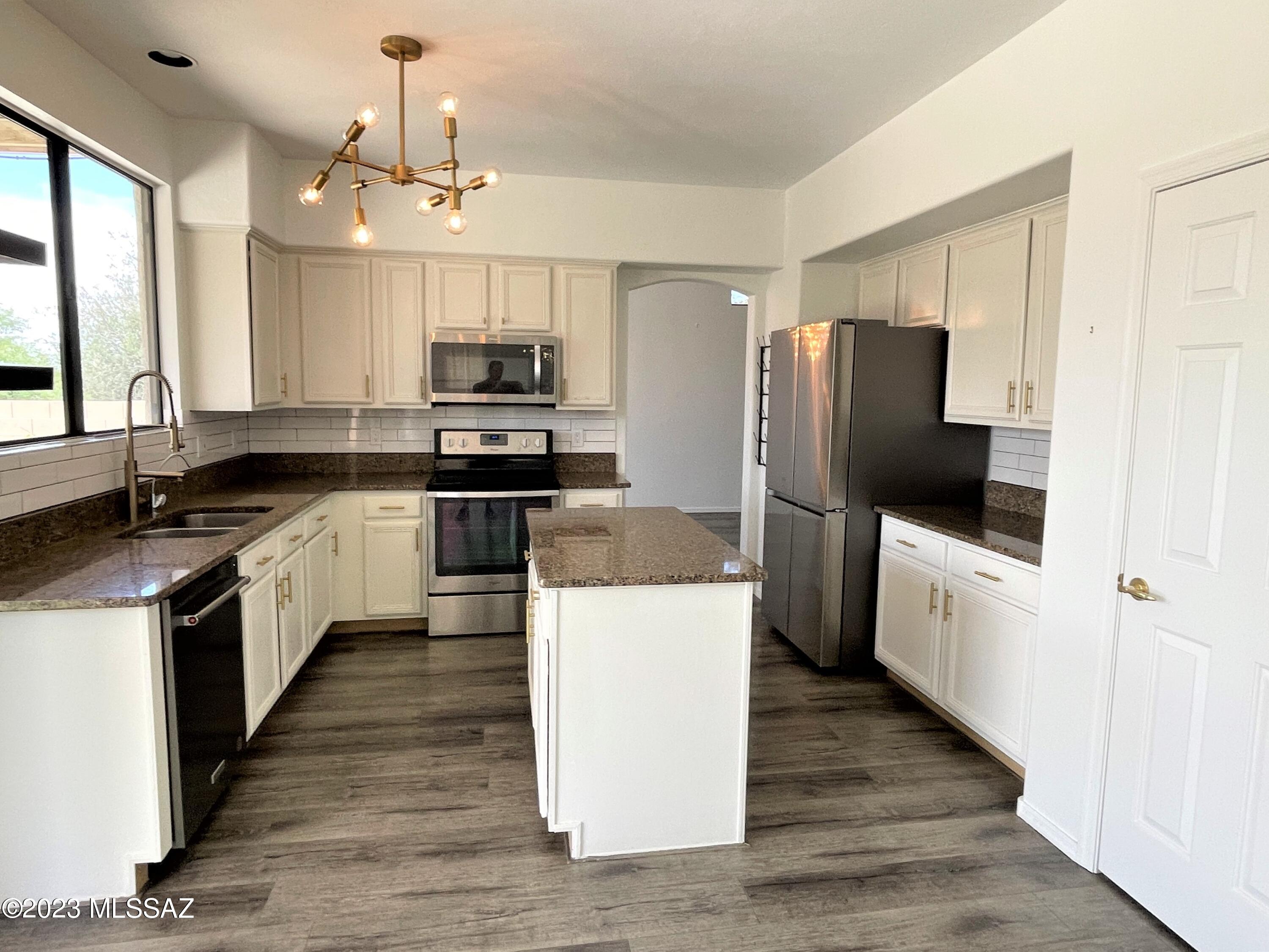 Rancho Vistoso Neighborhood 5 Par. B (1-144) - Residential Lease