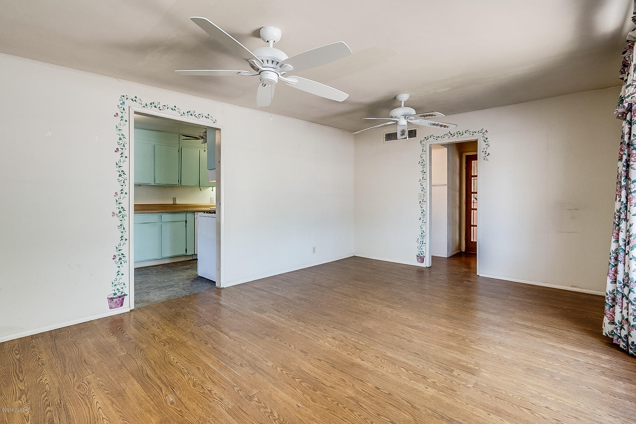Vista Del Prado (1-274) - Residential