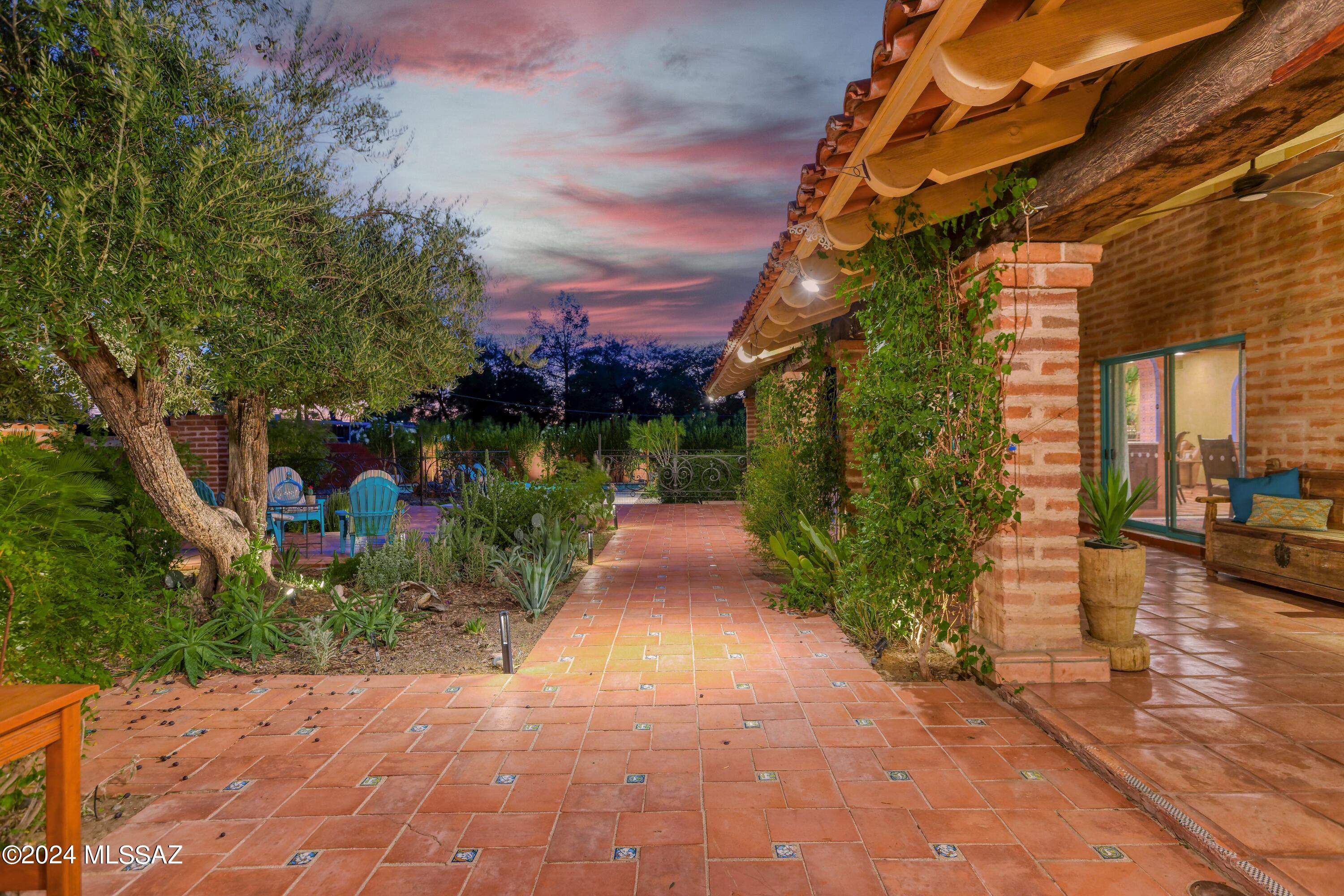 Mundo Vista Addn. - Residential