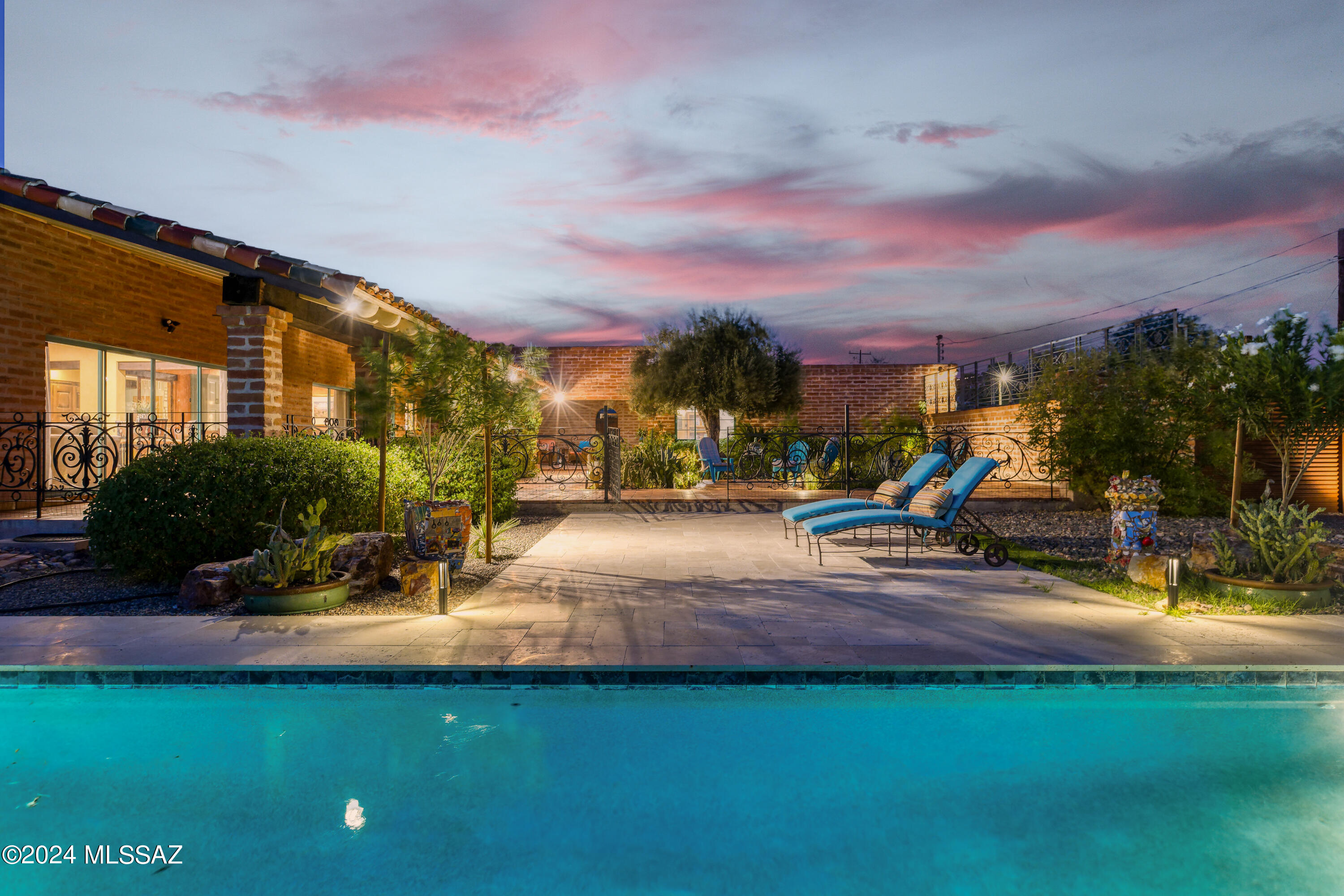 Mundo Vista Addn. - Residential