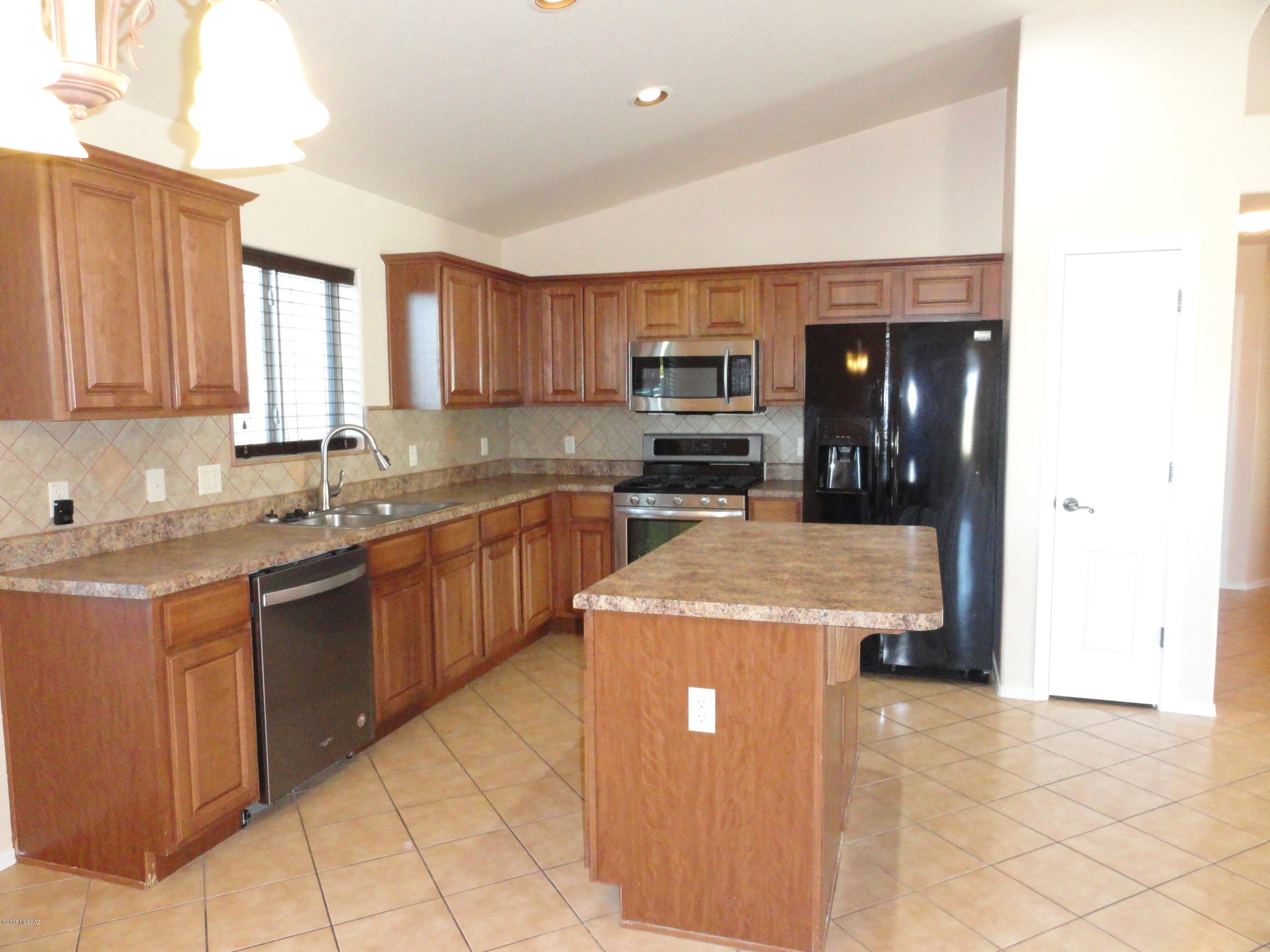 Empire Heights (1-241) - Residential