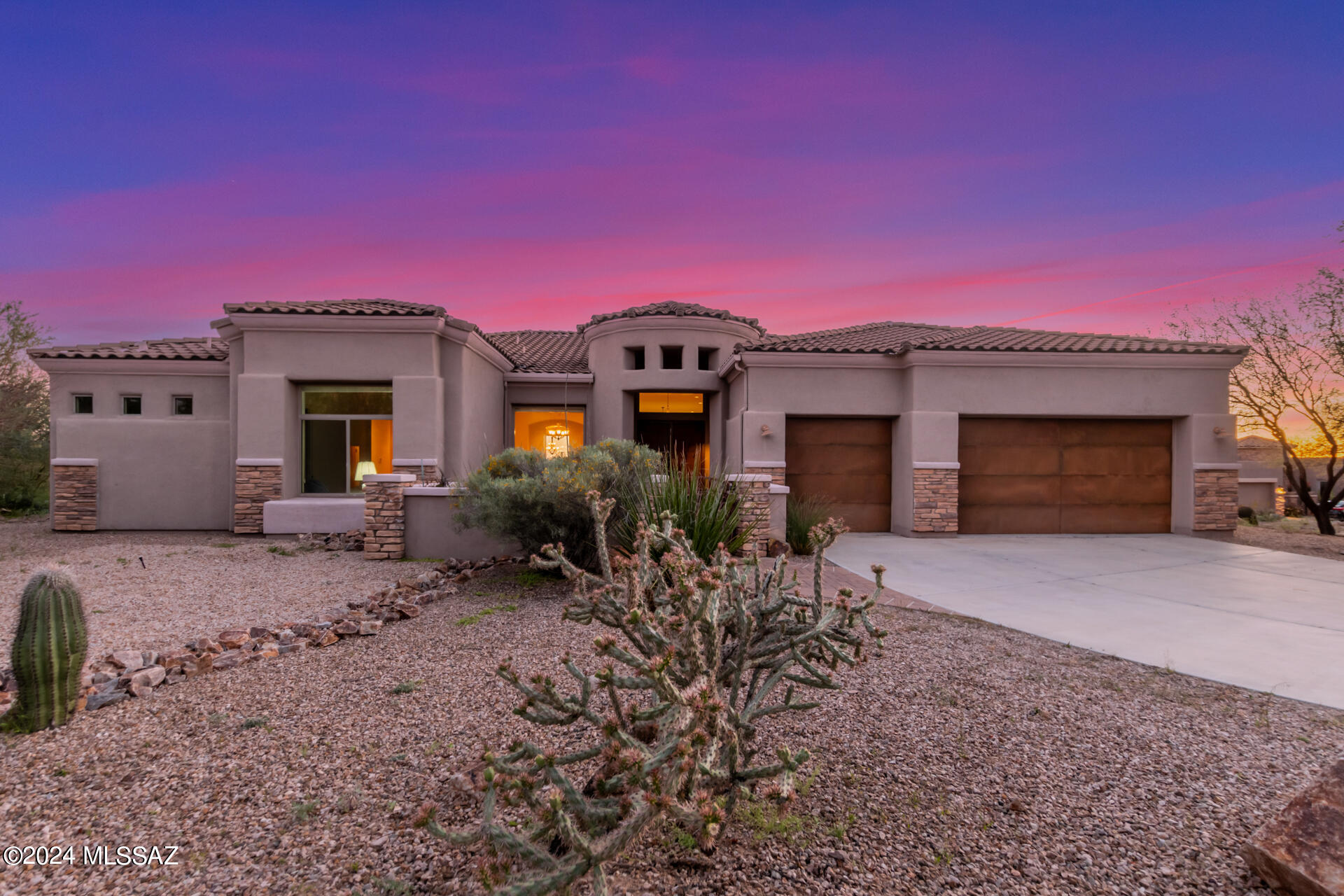 Dos Lagos at Dove Mountain (1-91) - Residential