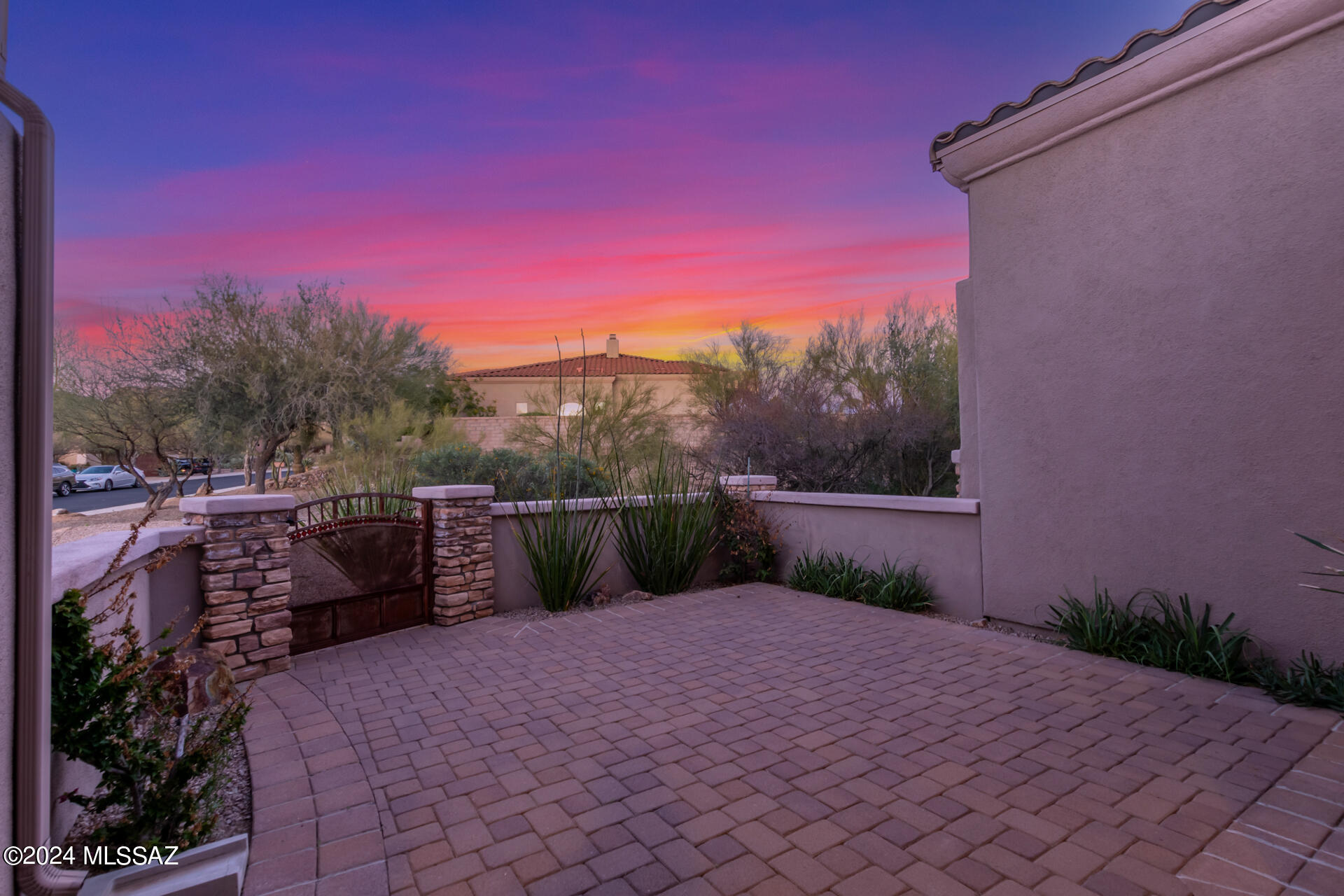 Dos Lagos at Dove Mountain (1-91) - Residential