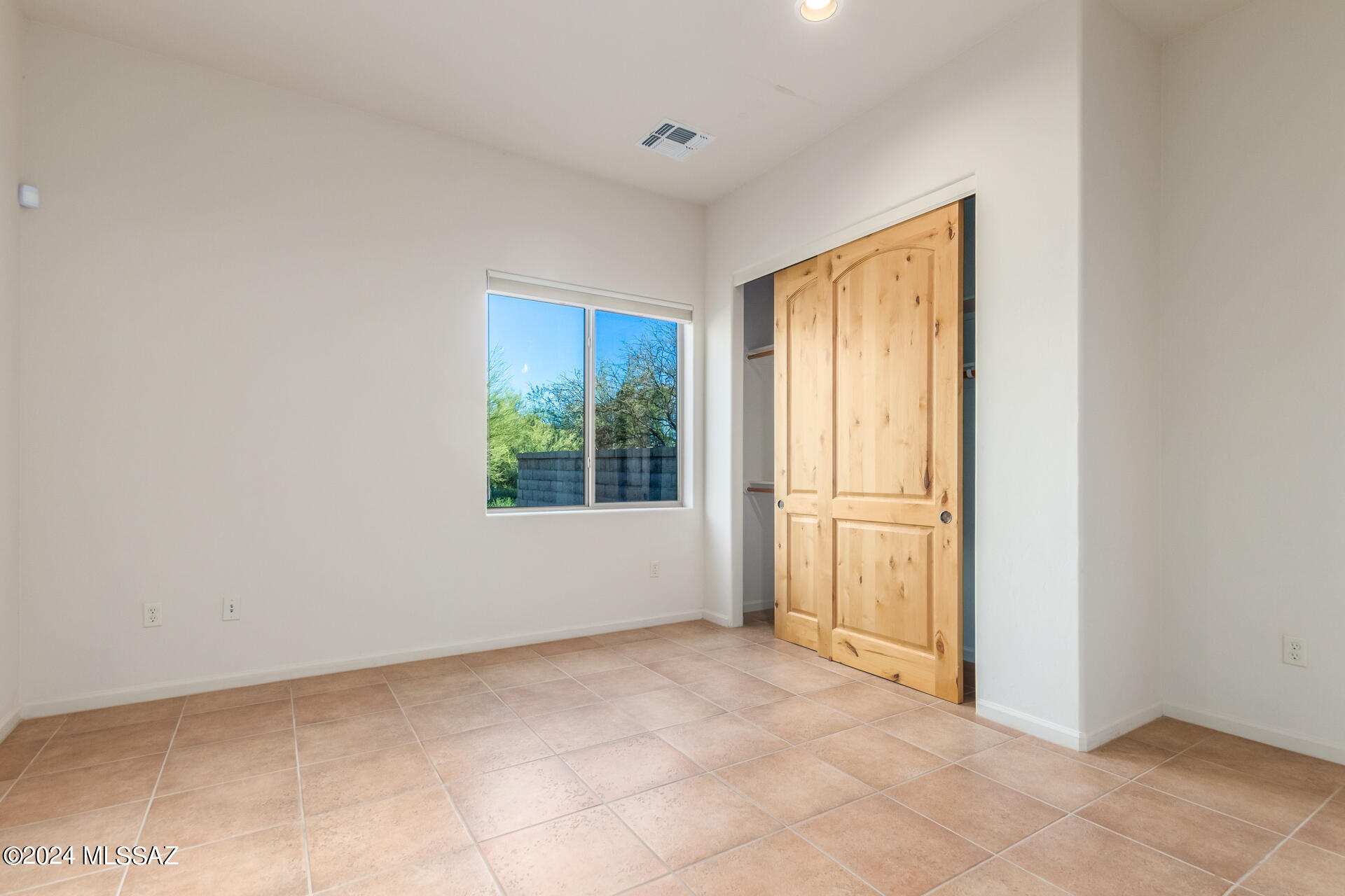 Dos Lagos at Dove Mountain (1-91) - Residential