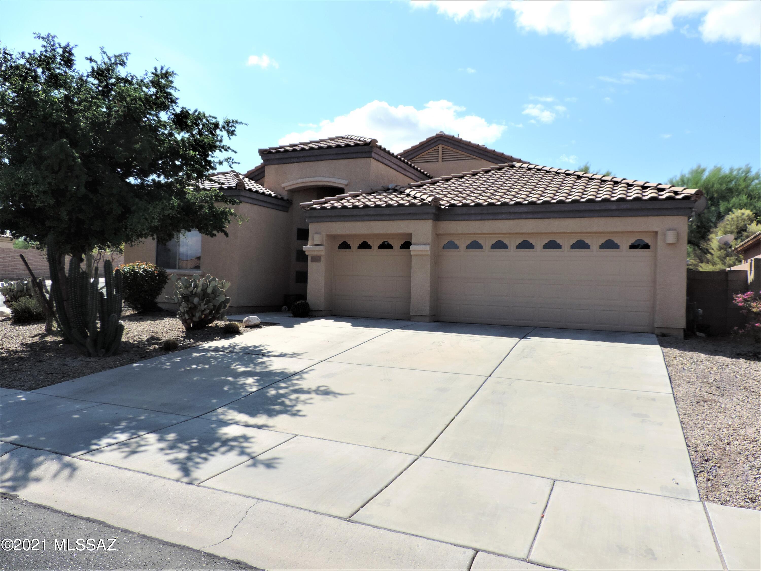 Fantastic Single Level home located in Amber Crest neighborhood. Corner Lot with Great Mountain Views. Four Bedrooms; 2 Full Bathrooms; Open View through Living Area; 3 Car Extended Length Garage; Low Maintenance Front and Back Yards; Covered Back Patio.  All Appliances stay with the Home.  Efficient Kitchen with Granite Countertops, Ample Kitchen Cabinets & Kitchen Island Bar!  Eat In Dining and Formal Dining.  Separate Office/Den.  Great Open Floor Plan!  All doors come with security screens to enjoy the upcoming Arizona weather. Close to Hiking Trails, Freeways,, Shopping.
