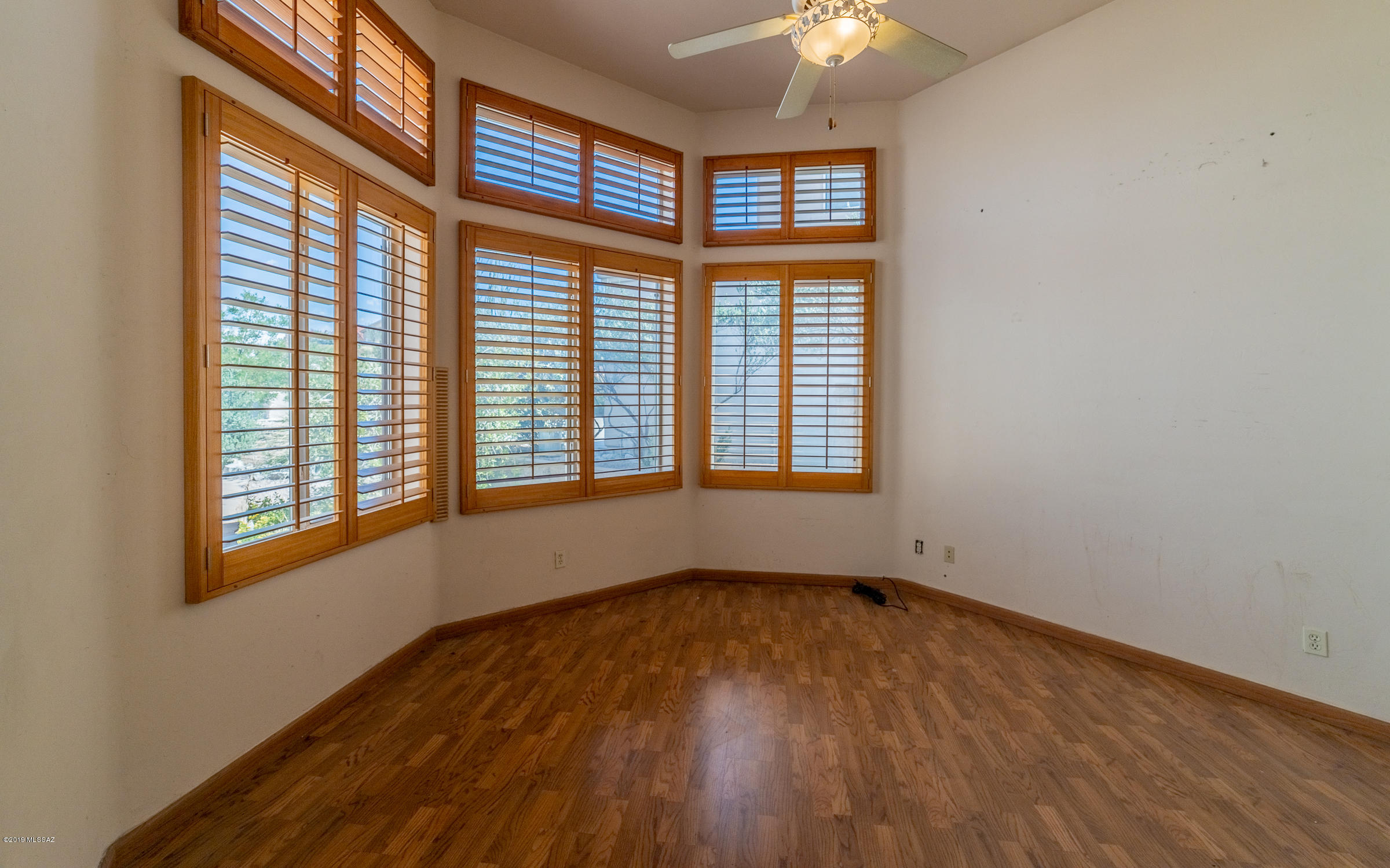 Ventana Del Oeste - Residential