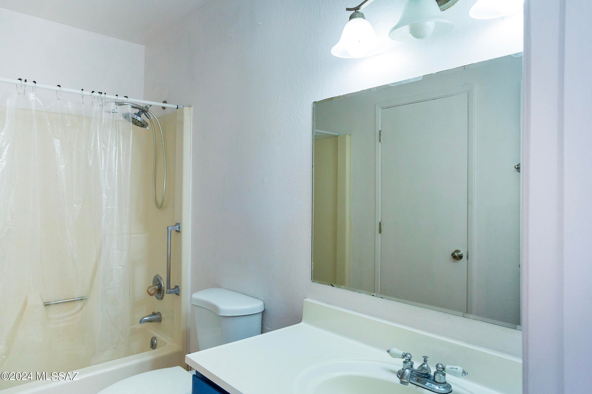 Desert Dawn Townhomes - Residential Lease