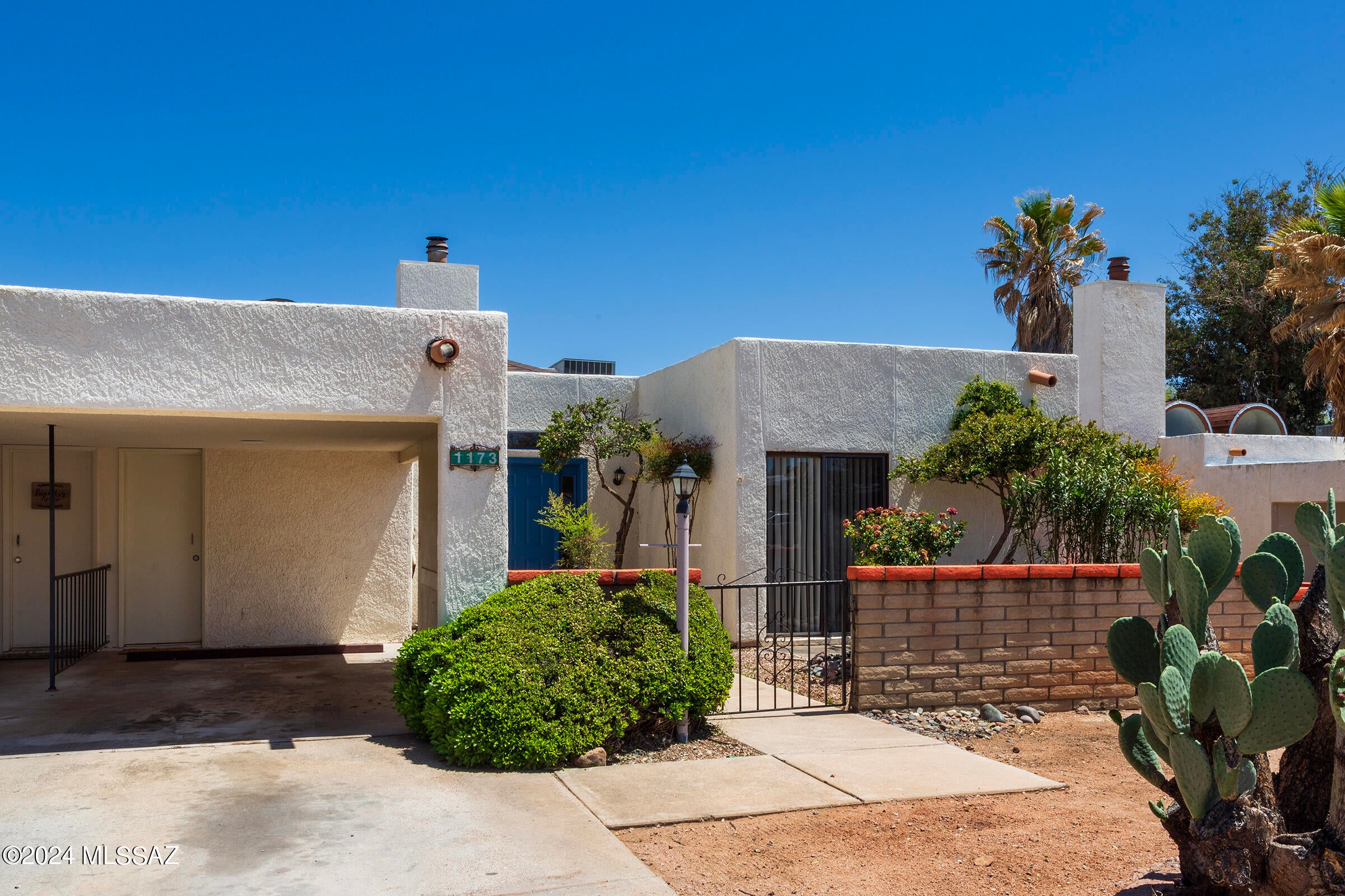 Desert Dawn Townhomes - Residential Lease