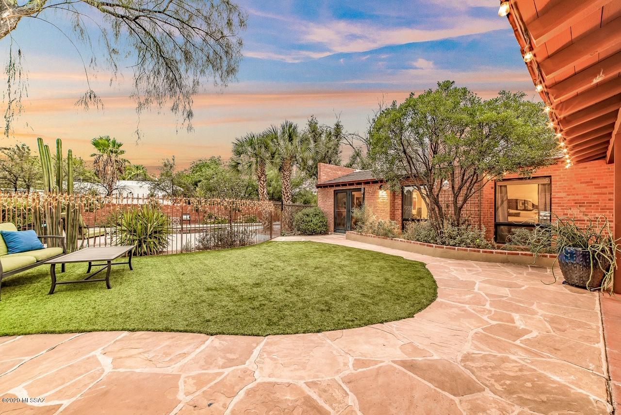 El Encanto Estates - Residential