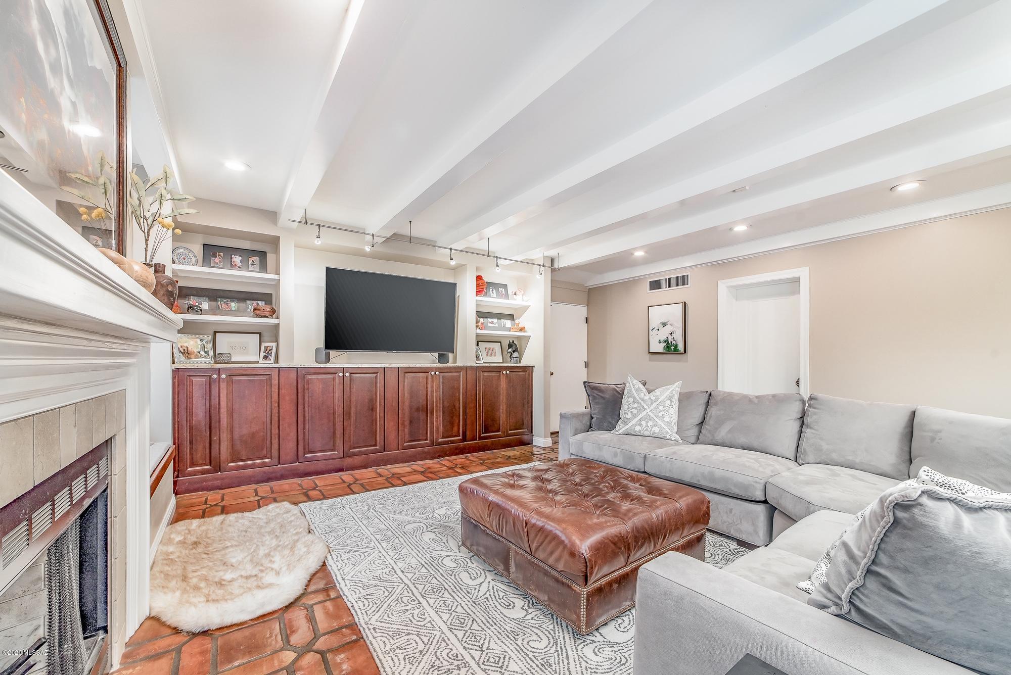 El Encanto Estates - Residential