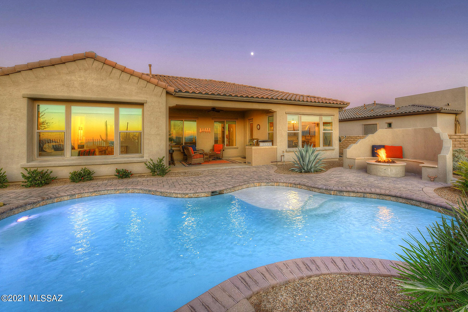 Los Saguaros At Dove Mountain SQ20121640199 - Residential