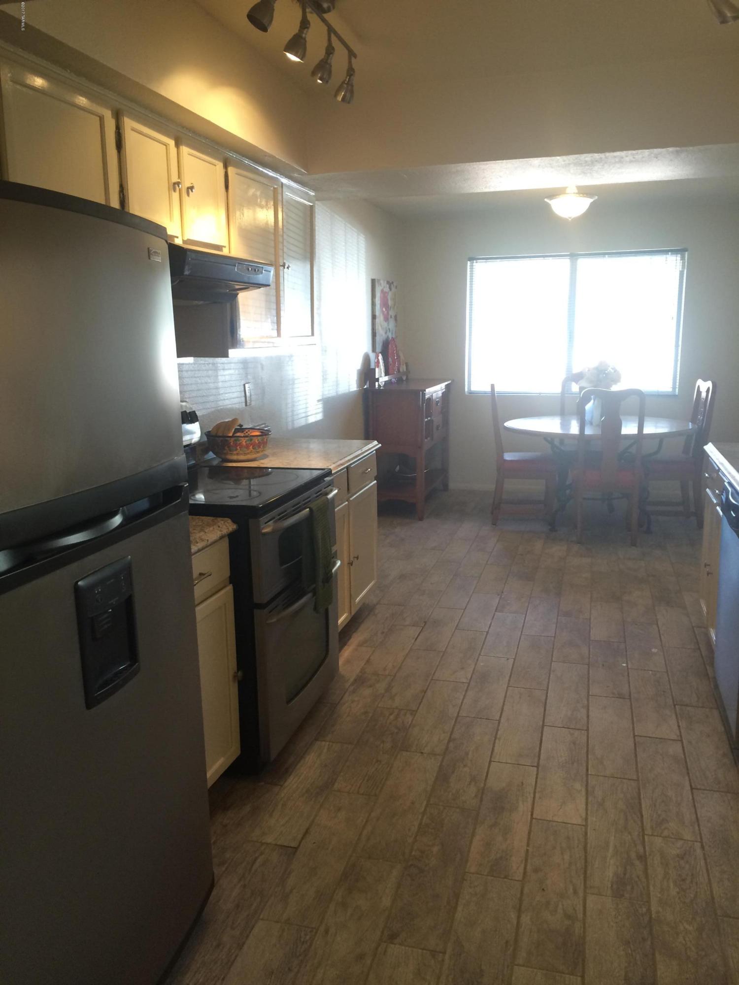 Villas El Rio (1-18) - Residential