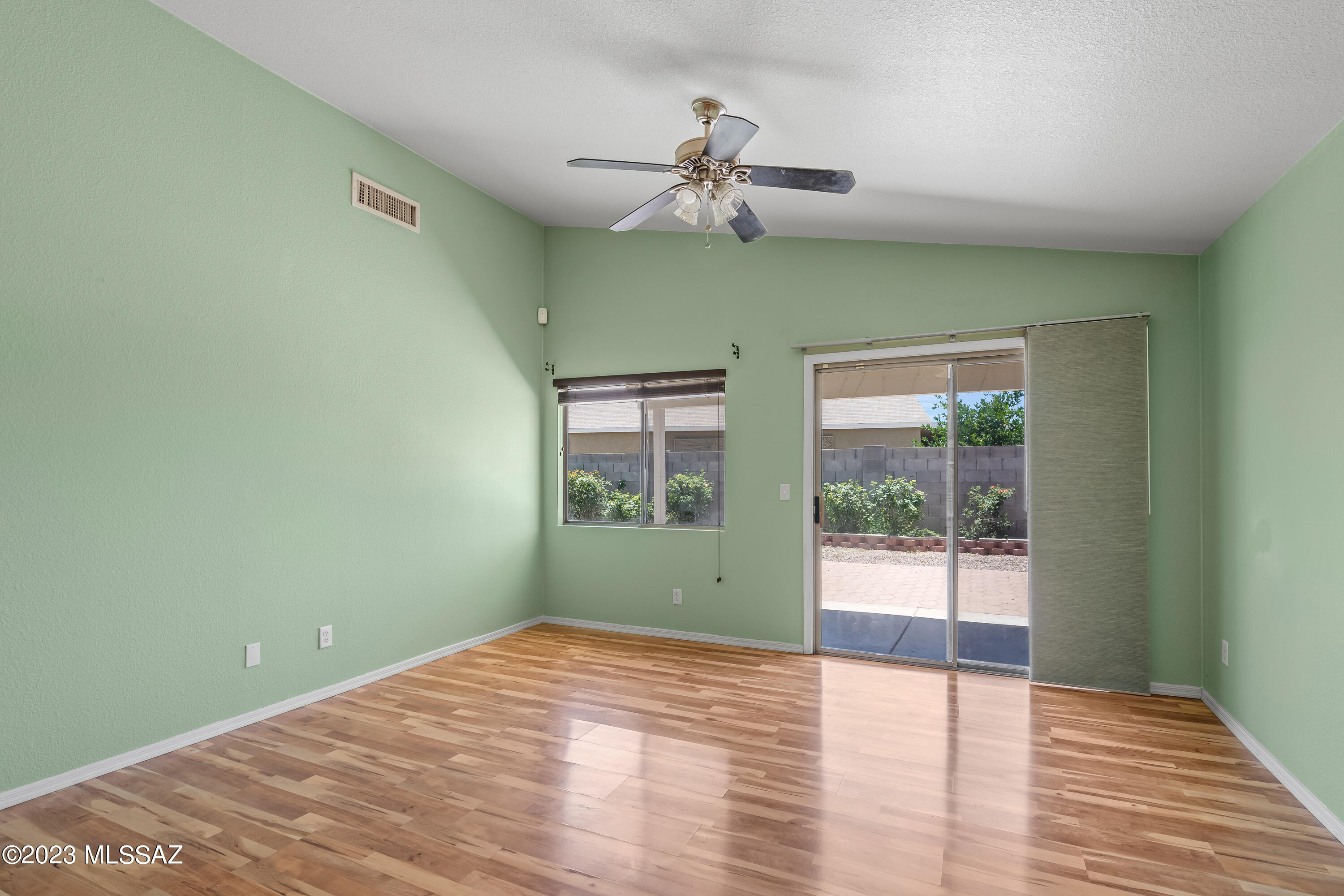 Desert View (1-127) - Residential