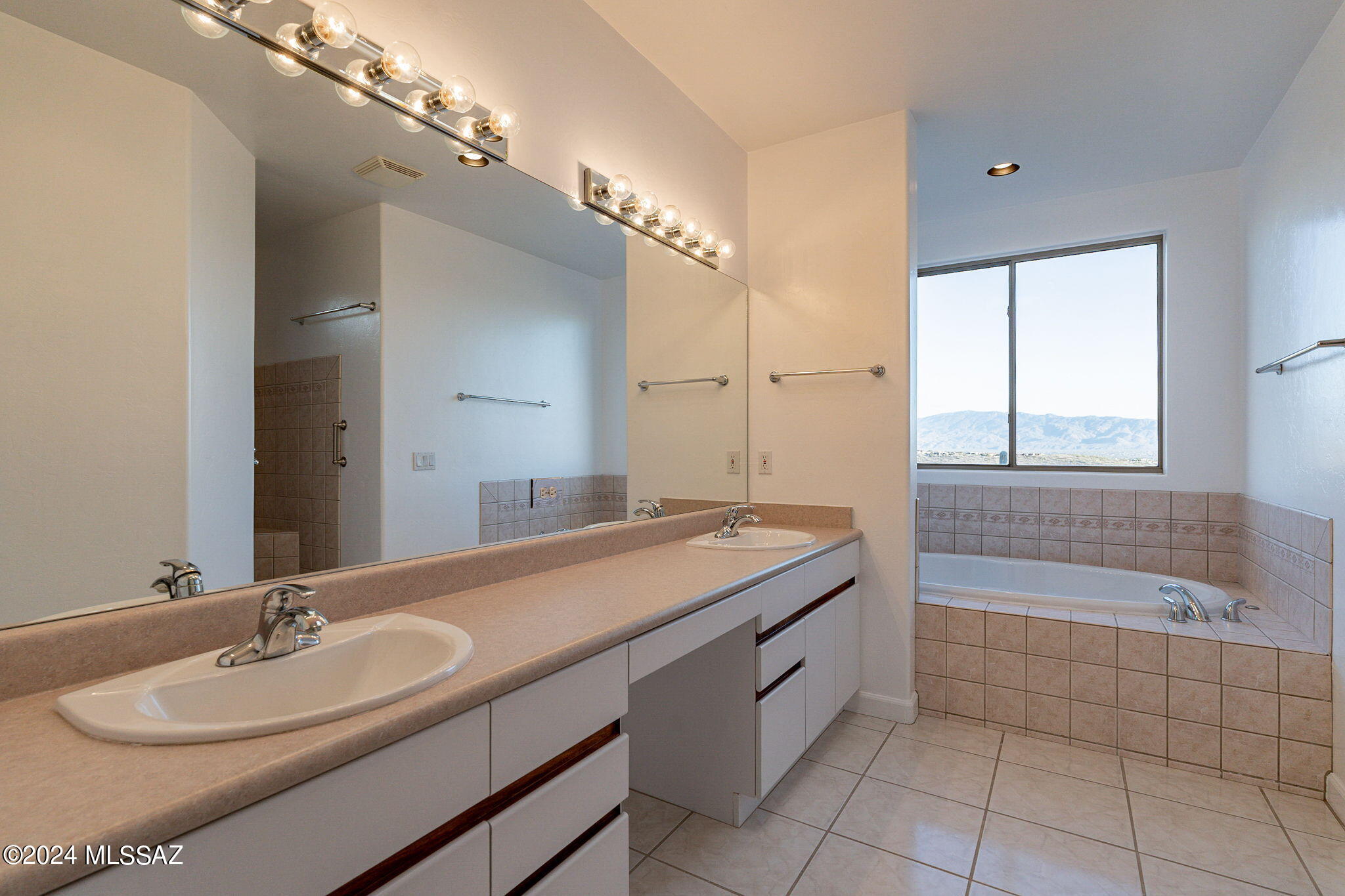Canyon Ridge (1-40) - Residential
