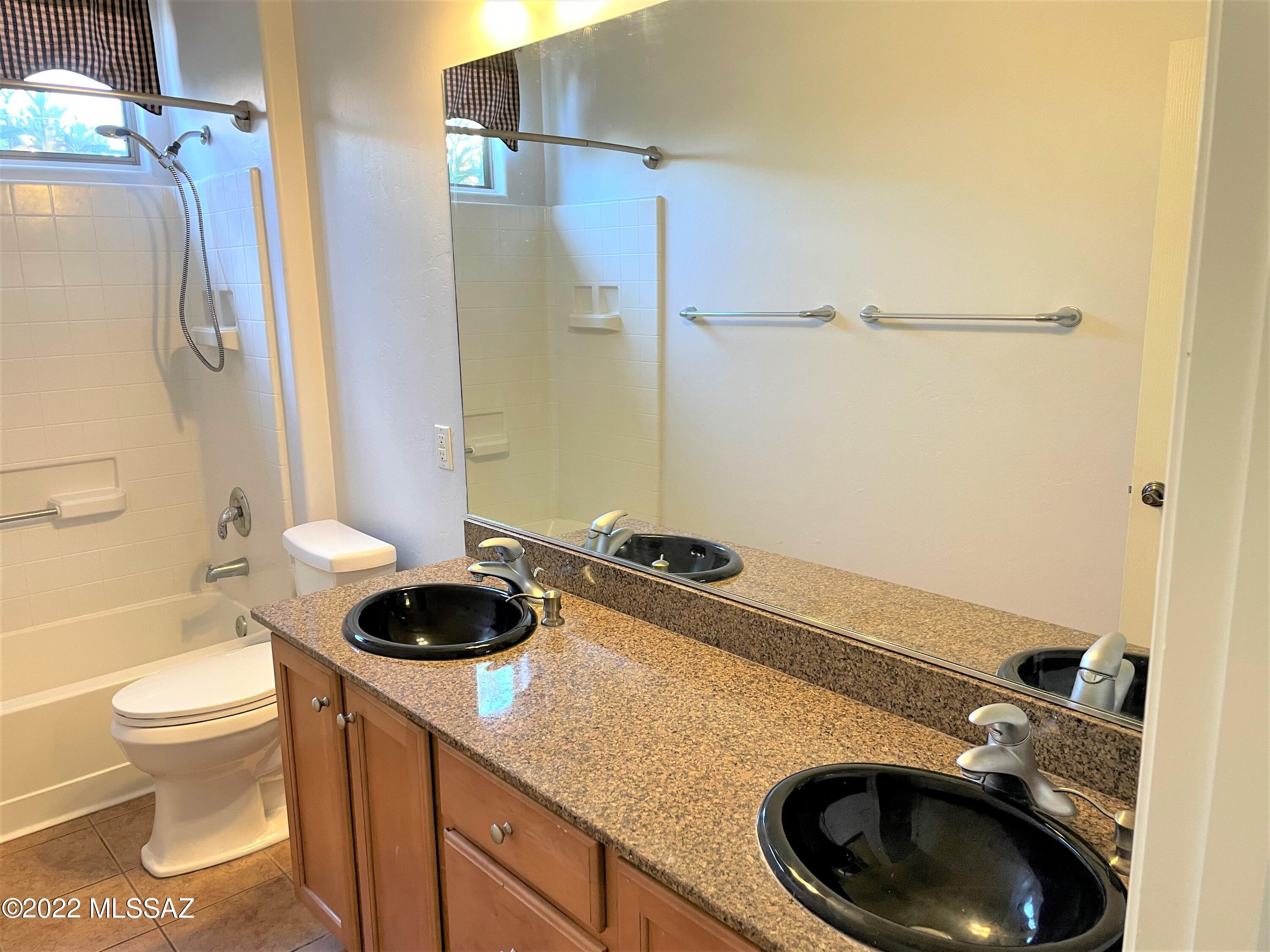 Gladden Farms BLK 4 - Residential Lease