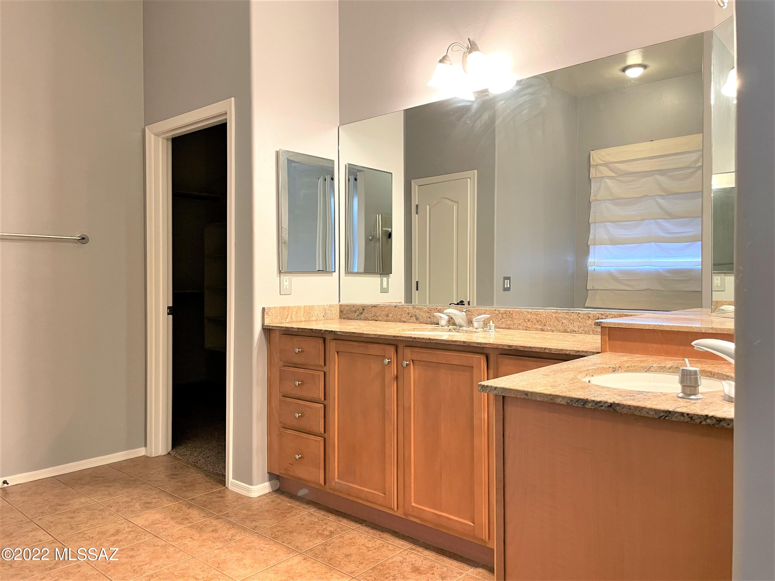 Gladden Farms BLK 4 - Residential Lease