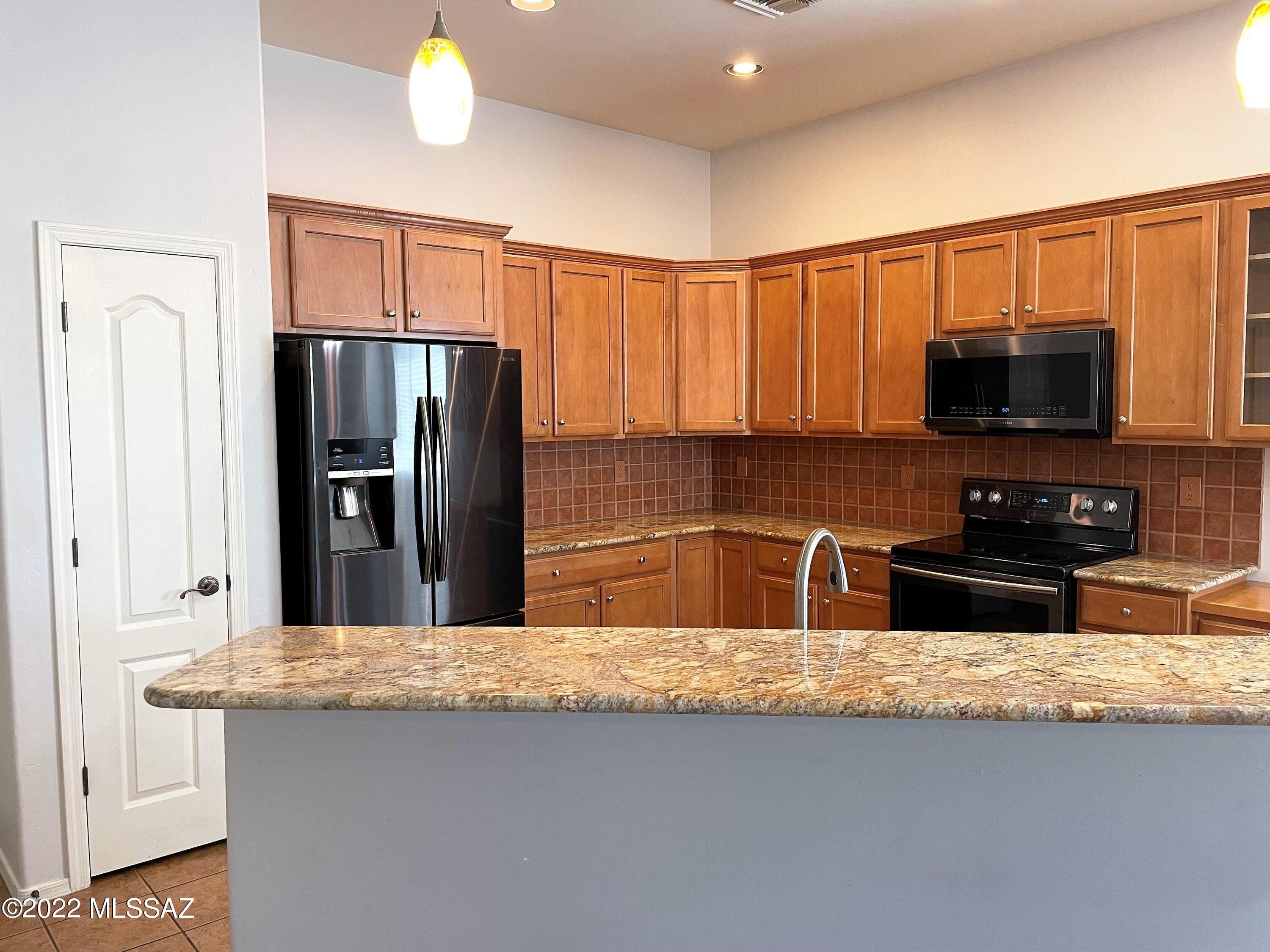 Gladden Farms BLK 4 - Residential Lease