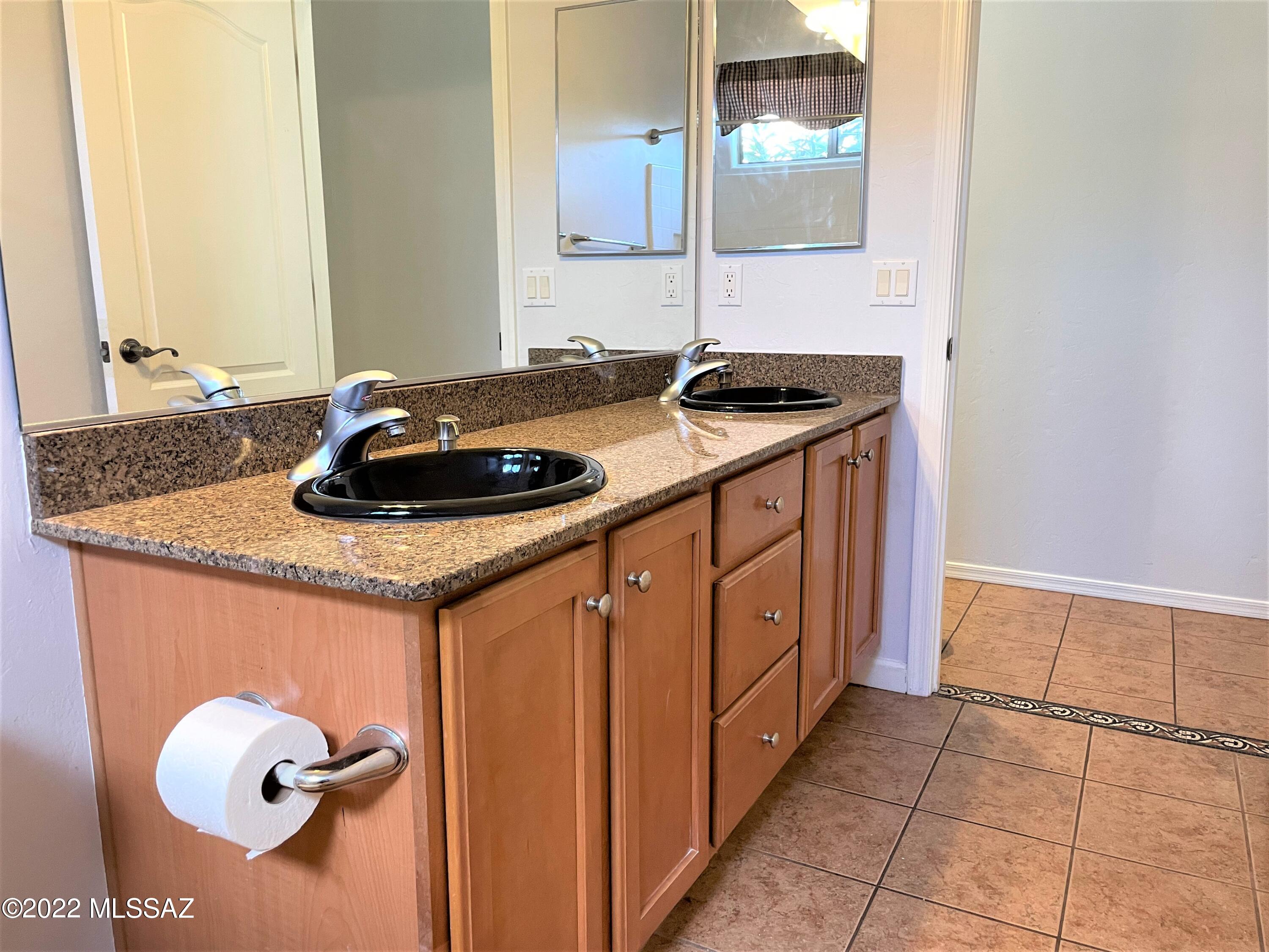 Gladden Farms BLK 4 - Residential Lease
