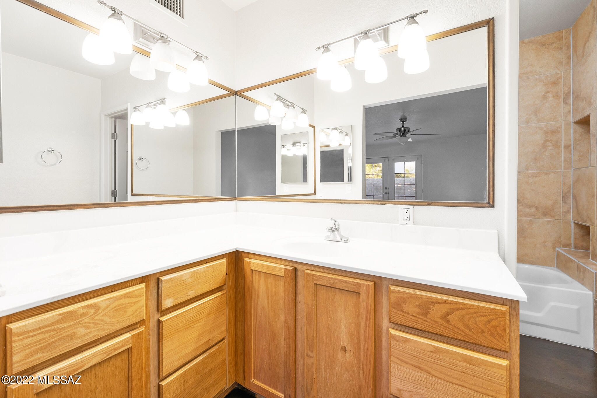 Richland Heights Townhouses - Residential