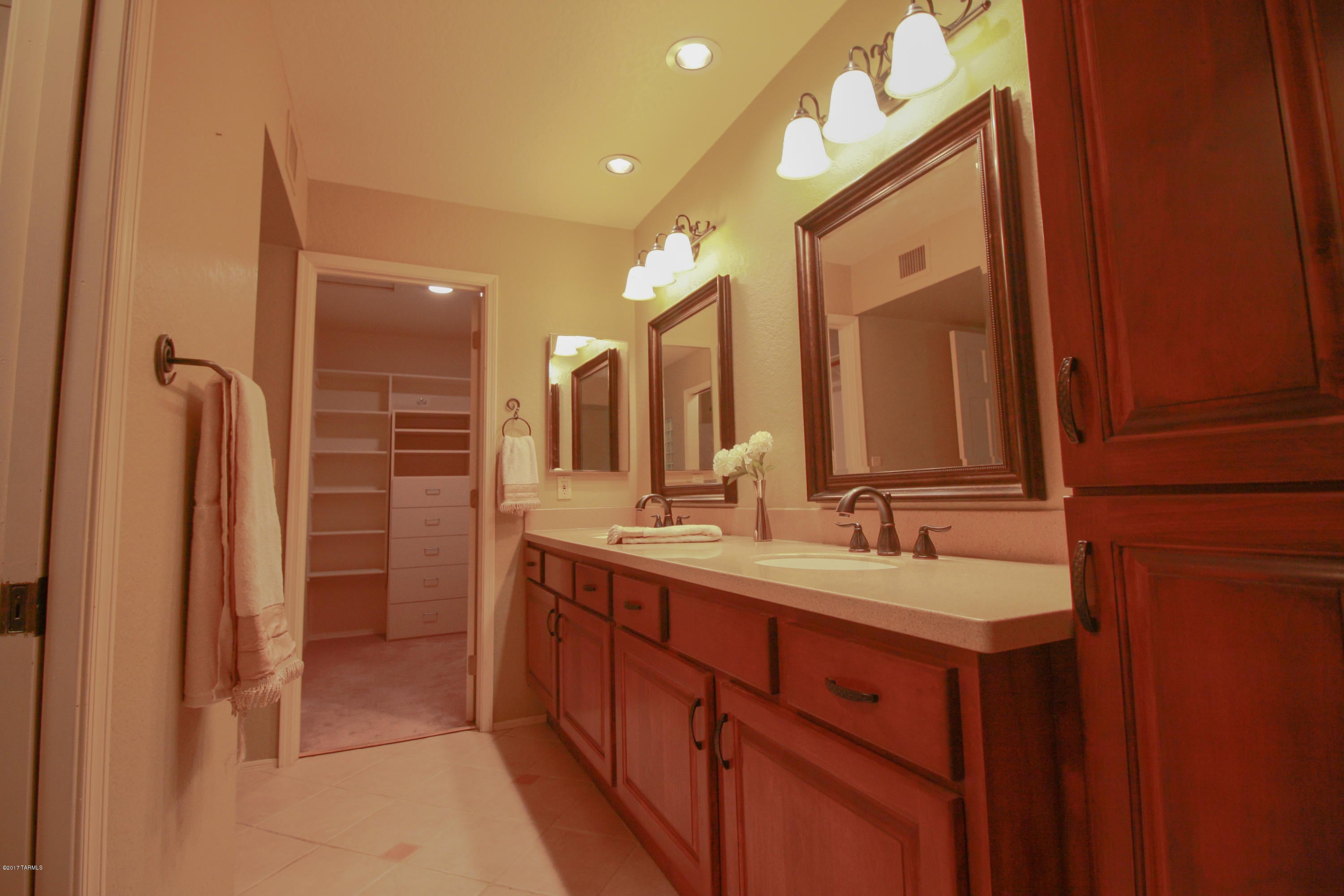 Autumn Hill (1-54) - Residential Lease