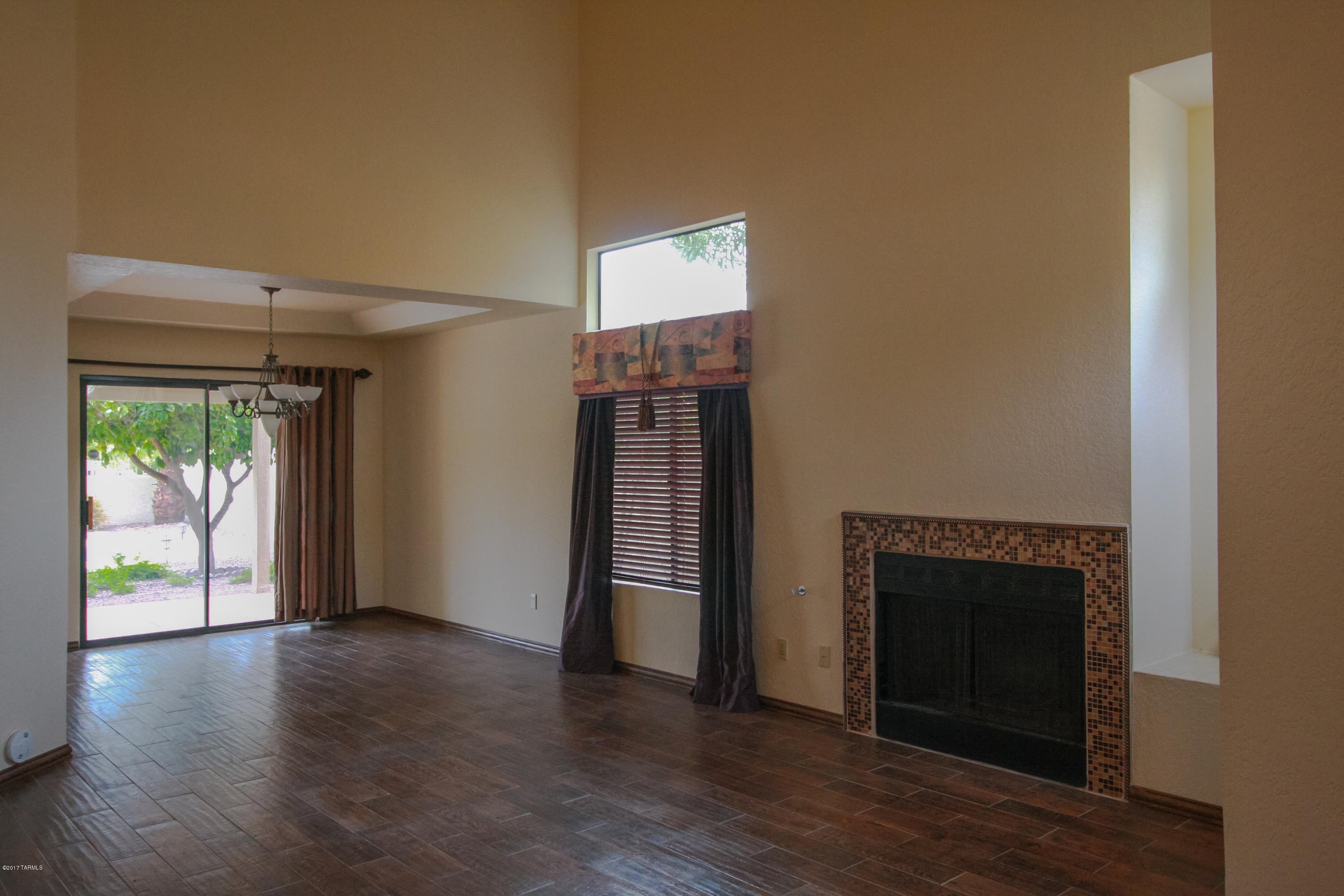 Autumn Hill (1-54) - Residential Lease