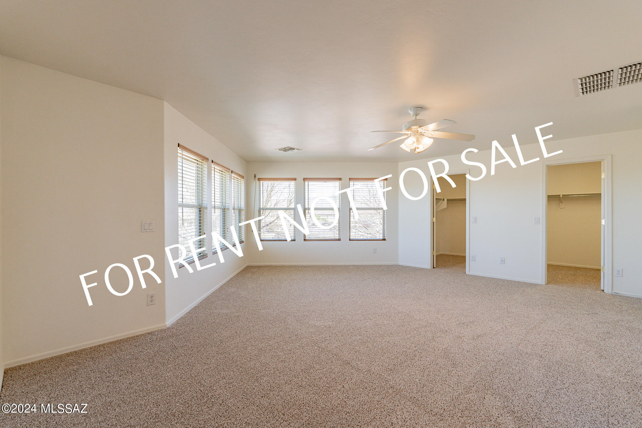Rancho Del Lago (1031-1133) - Residential Lease