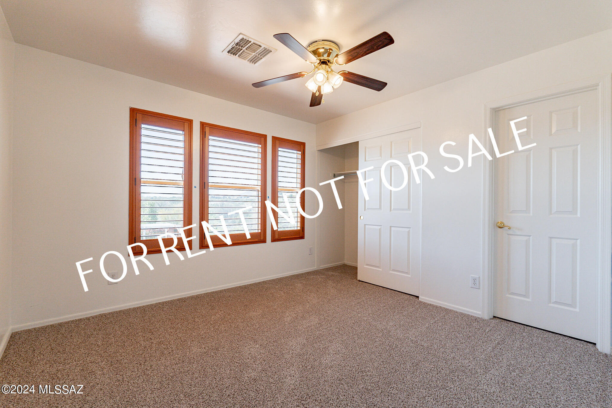 Rancho Del Lago (1031-1133) - Residential Lease