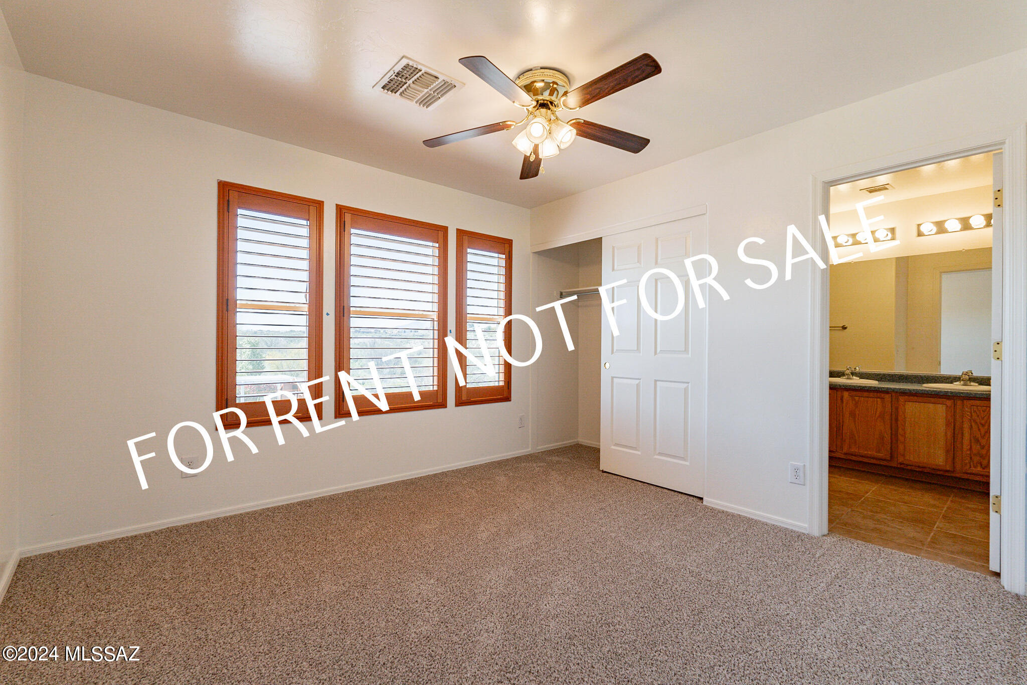 Rancho Del Lago (1031-1133) - Residential Lease