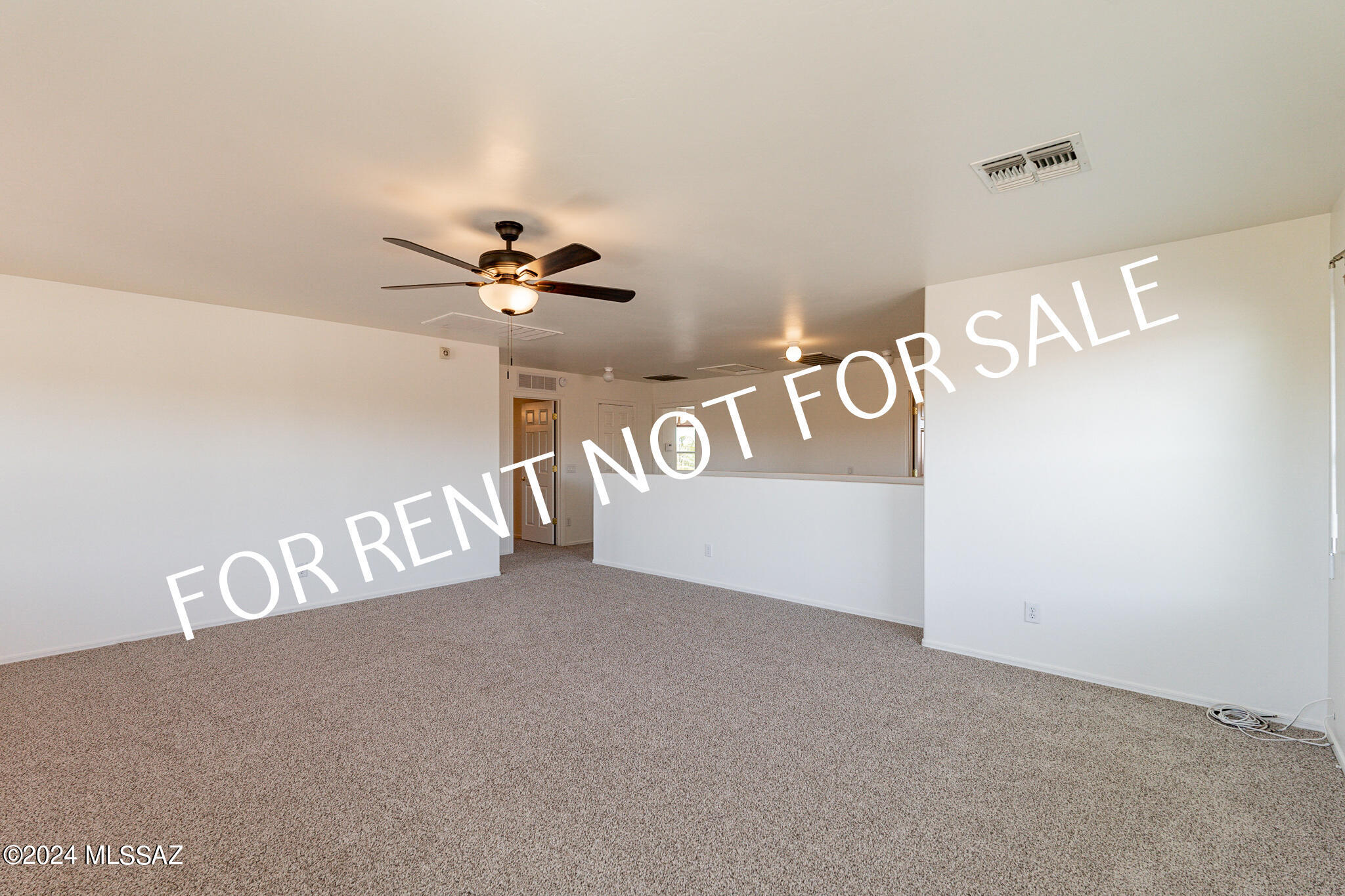 Rancho Del Lago (1031-1133) - Residential Lease