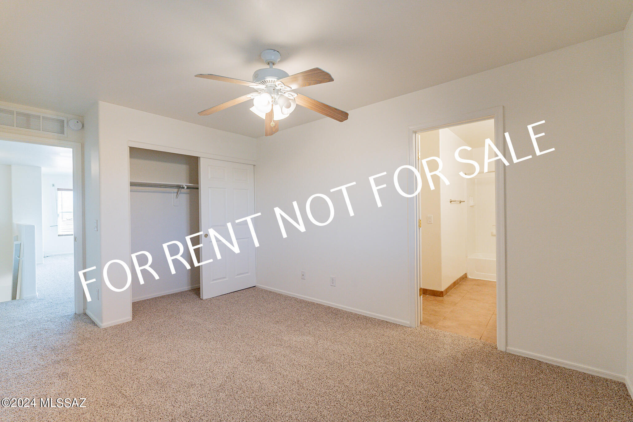 Rancho Del Lago (1031-1133) - Residential Lease