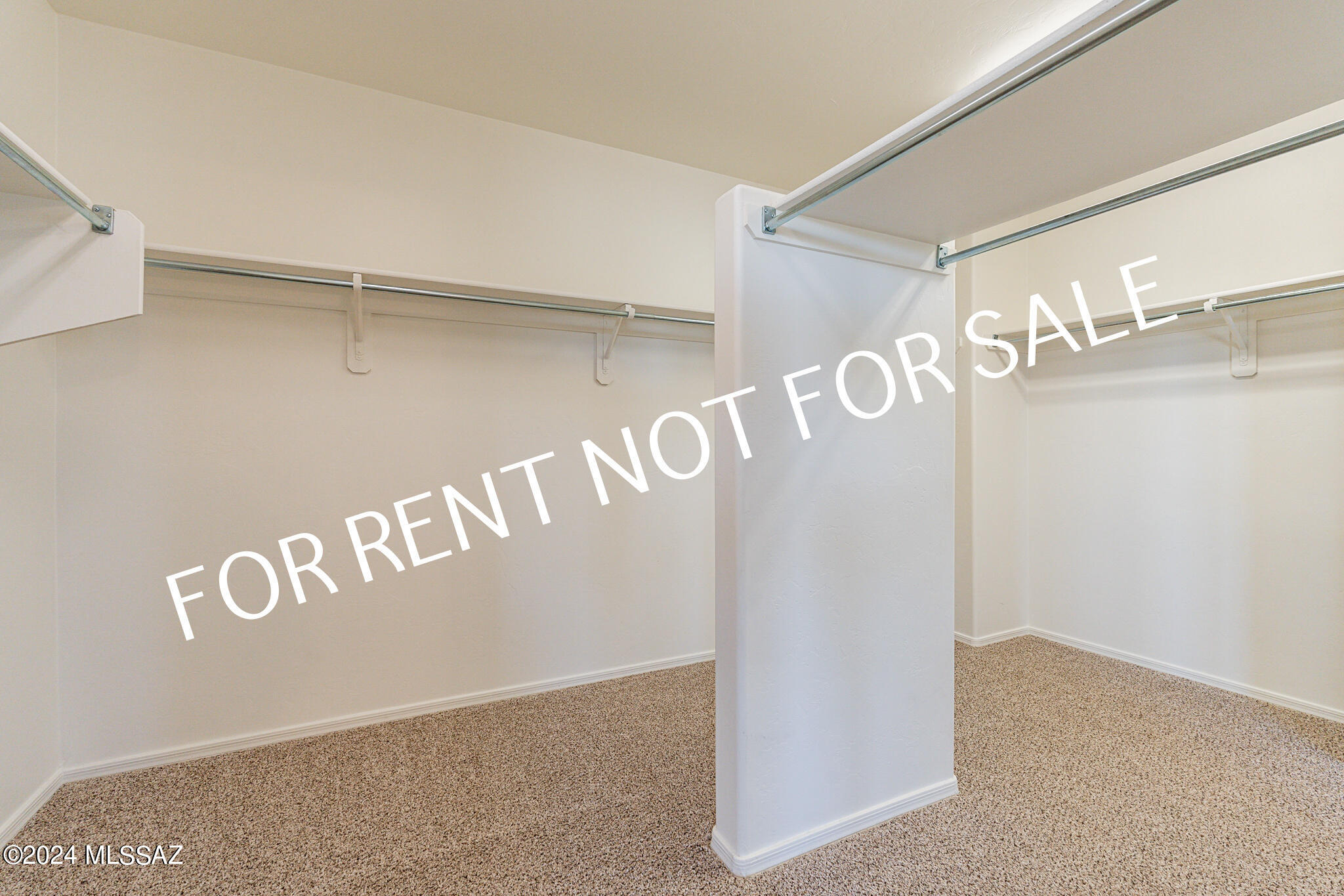 Rancho Del Lago (1031-1133) - Residential Lease