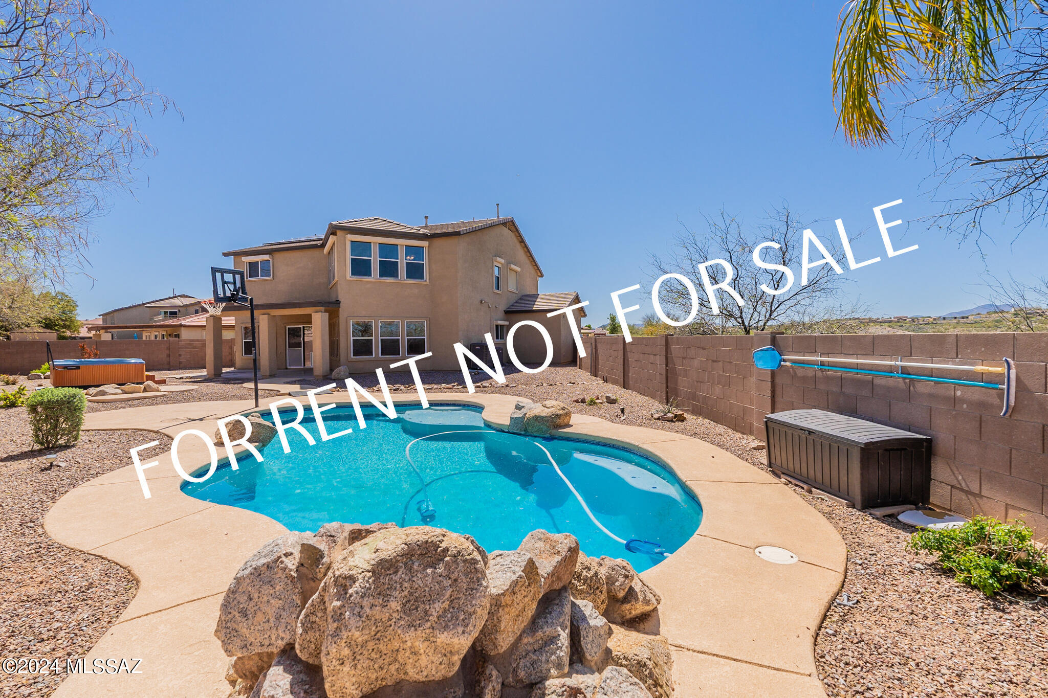 Rancho Del Lago (1031-1133) - Residential Lease
