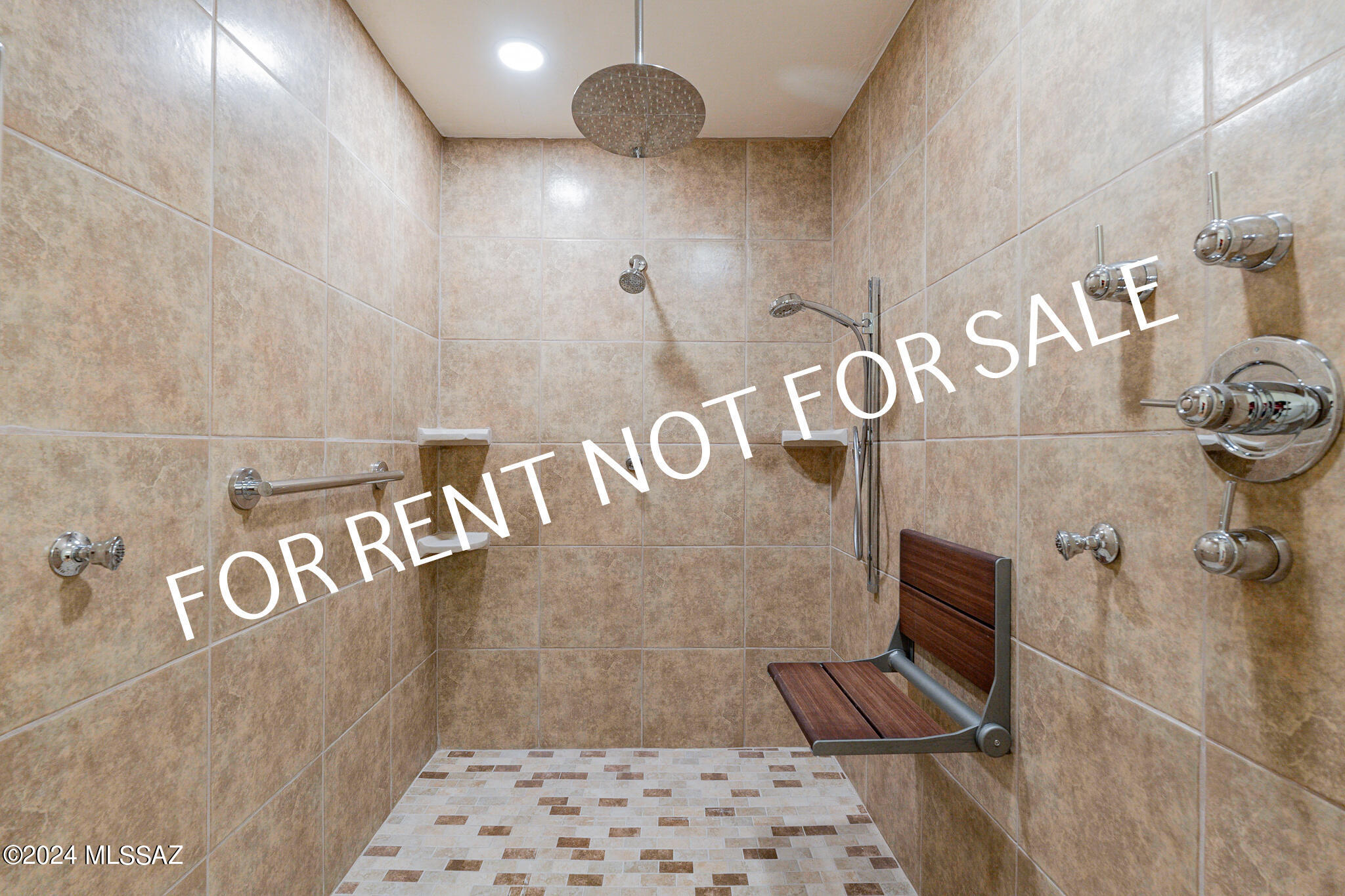 Rancho Del Lago (1031-1133) - Residential Lease