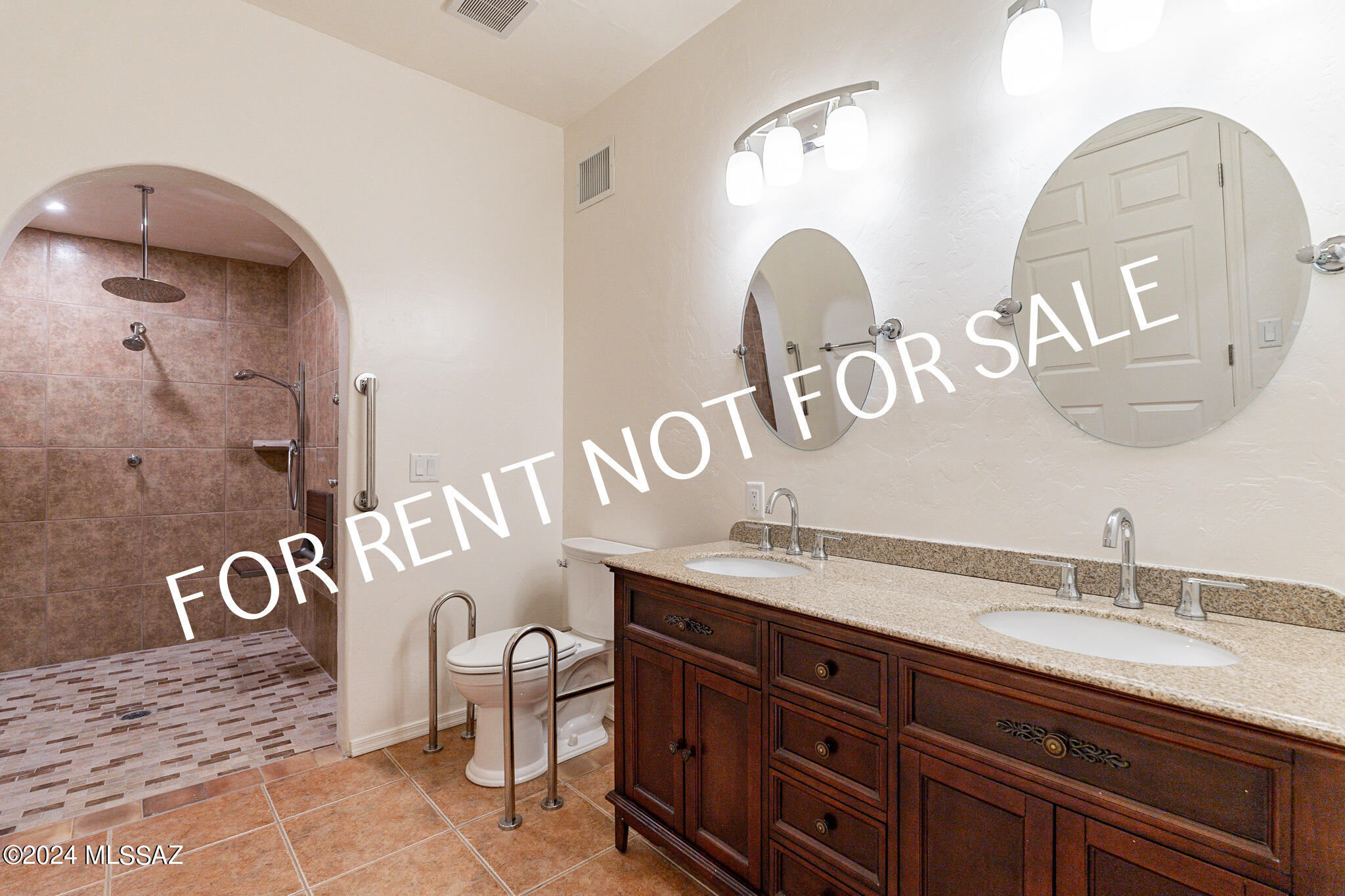 Rancho Del Lago (1031-1133) - Residential Lease