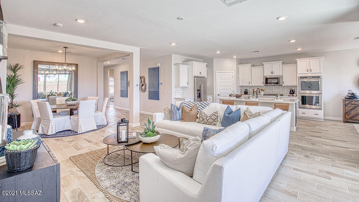 The Village at Barnett - Residential