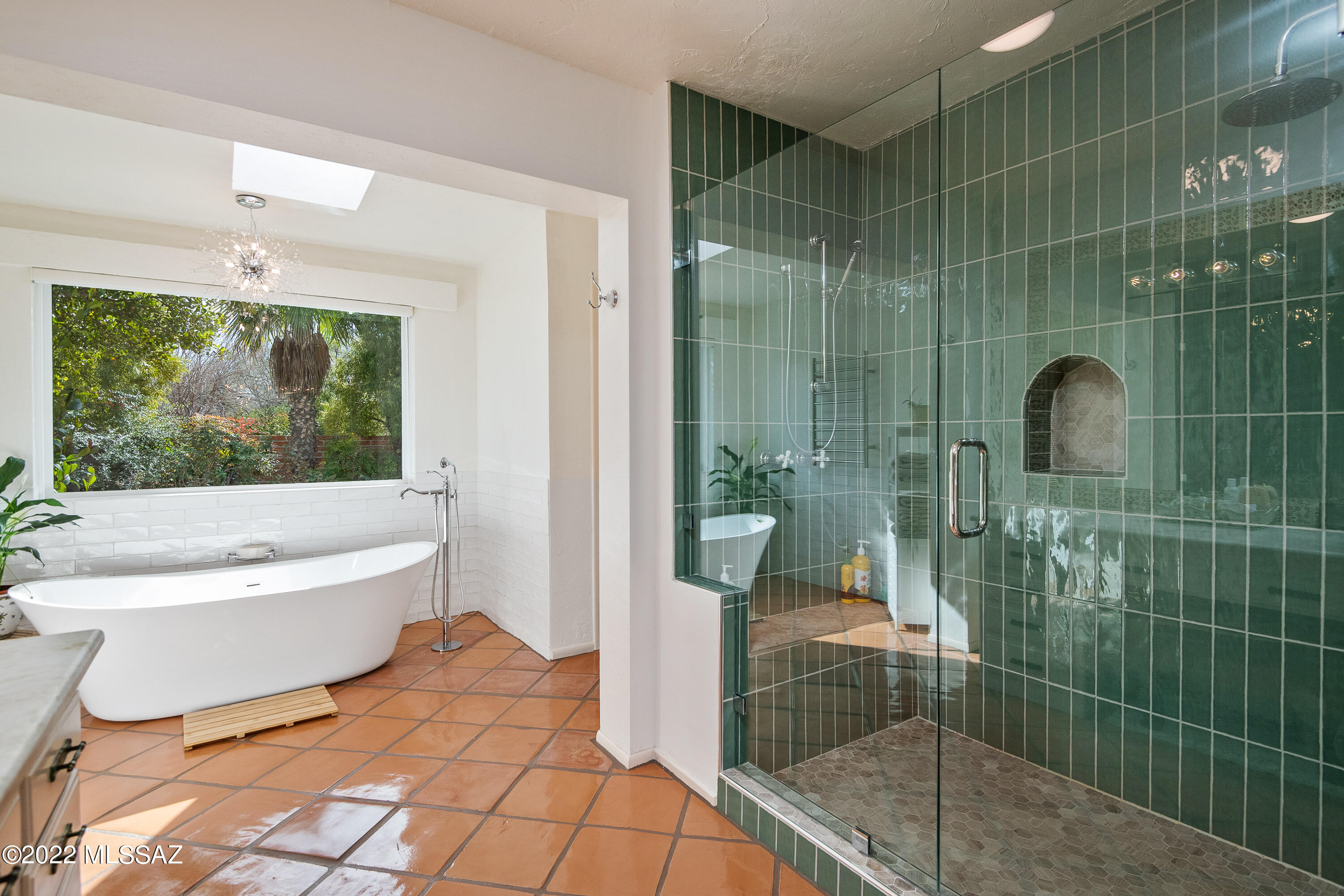 La Cienega (1-17) - Residential