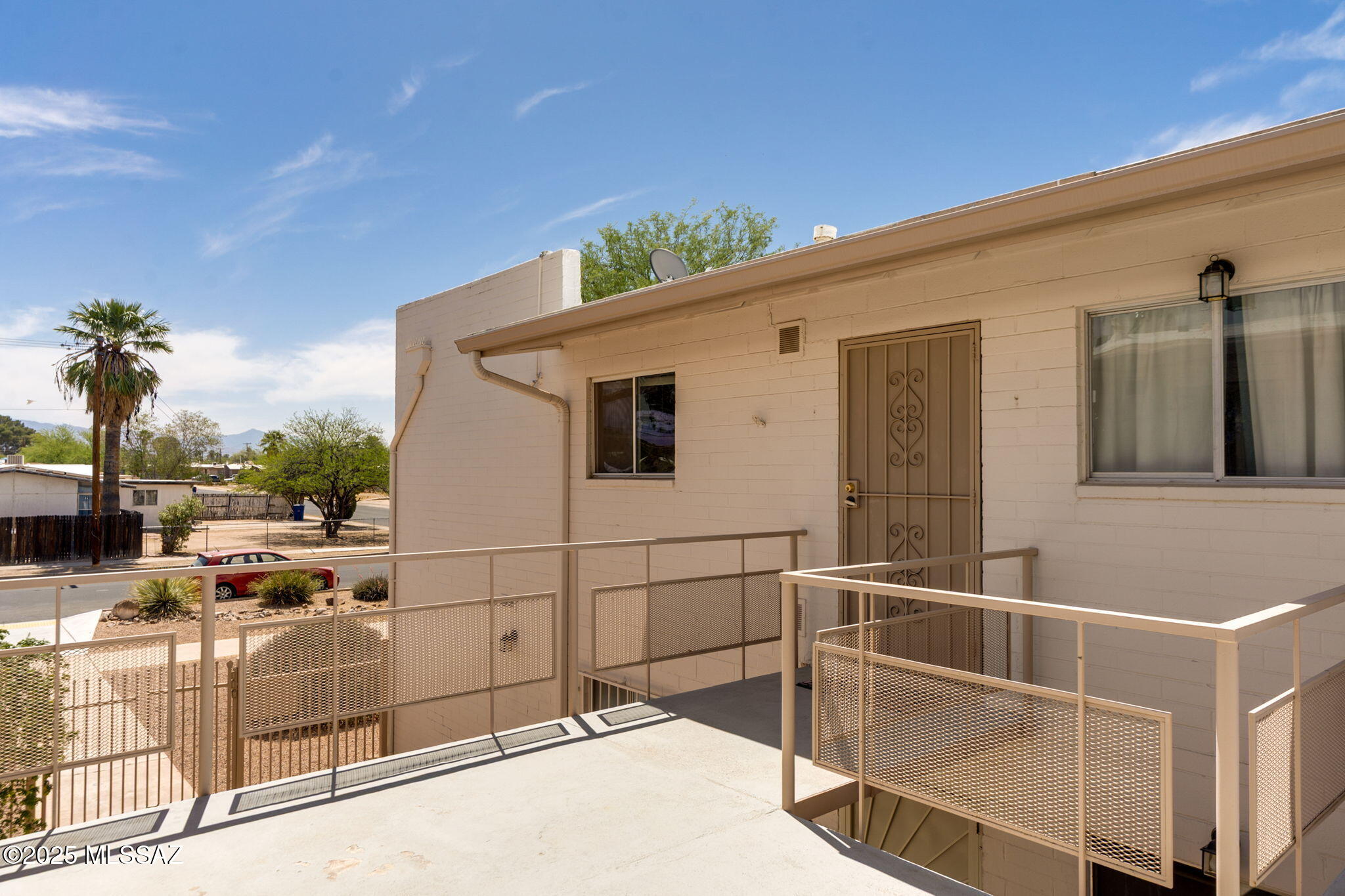Move in ready 1 bed/1 bath located in Central Tucson, just south of Reid Park, with plenty of walking/biking paths and shopping nearby! Brand new carpet throughout, new paint, newer AC Wall unit and Evap cooler and even a screened in patio! This corner unit is located close to the Laundry, mailboxes and Swimming Pool for your convenience. Monthly fee includes seasonal pads/maintenance on cooler, roof/structural, pest control, taxes, water, sewer, trash, pool/grounds and 1 covered parking spot.