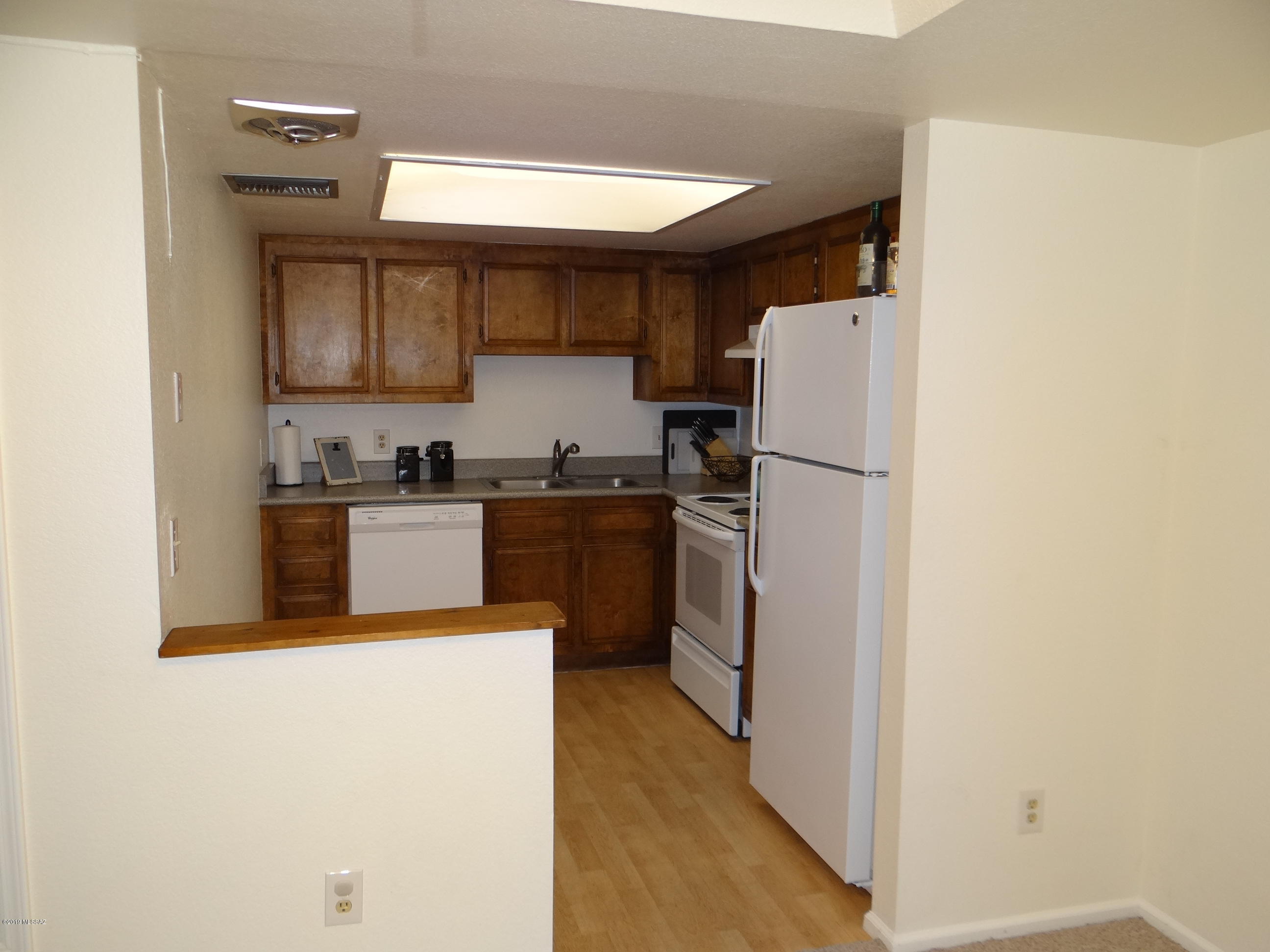 Las Casas Bellas Condo (1-44) - Residential Lease