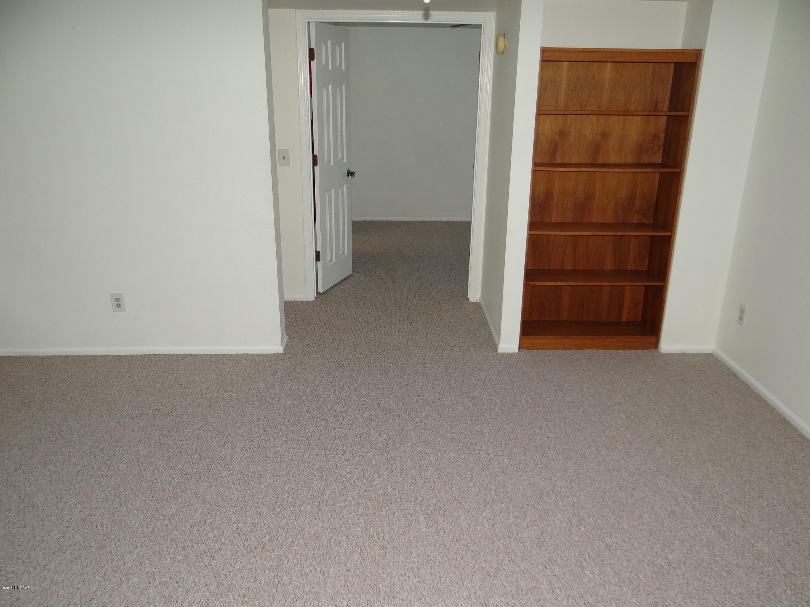 Las Casas Bellas Condo (1-44) - Residential Lease